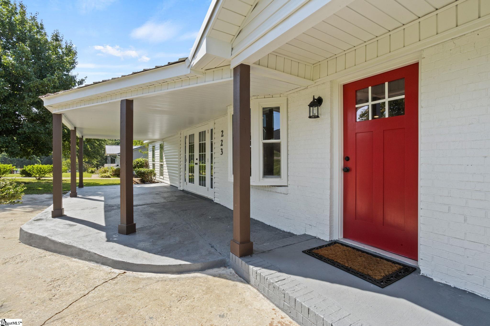 223 Speedway, Fountain Inn, South Carolina image 4