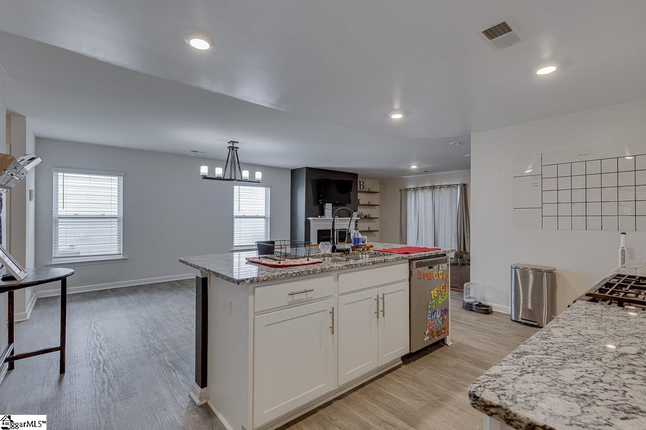 938 Ashwood, Easley, South Carolina image 14