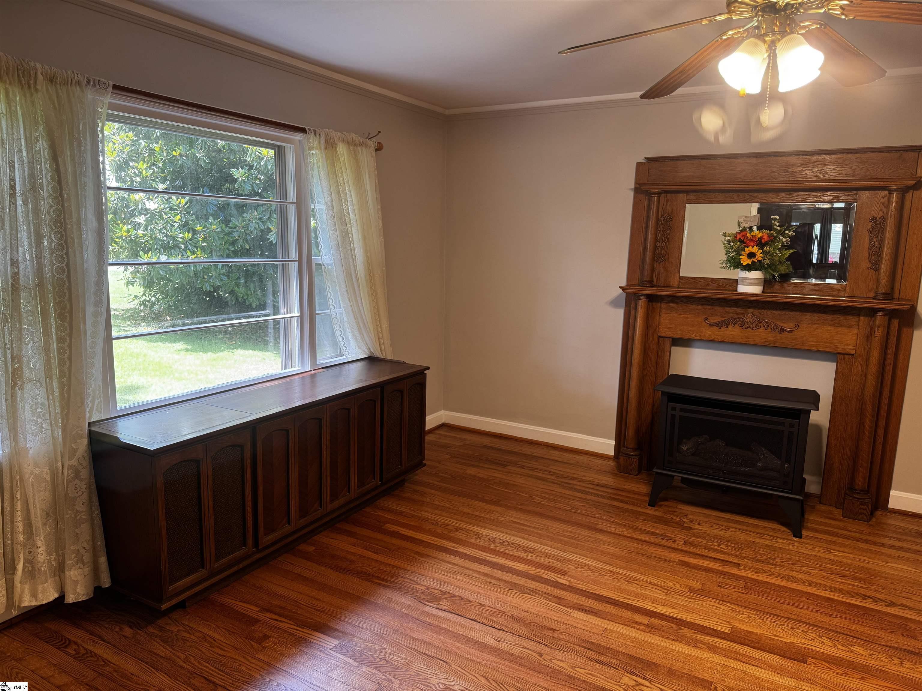 228 Styles, Taylors, South Carolina image 14