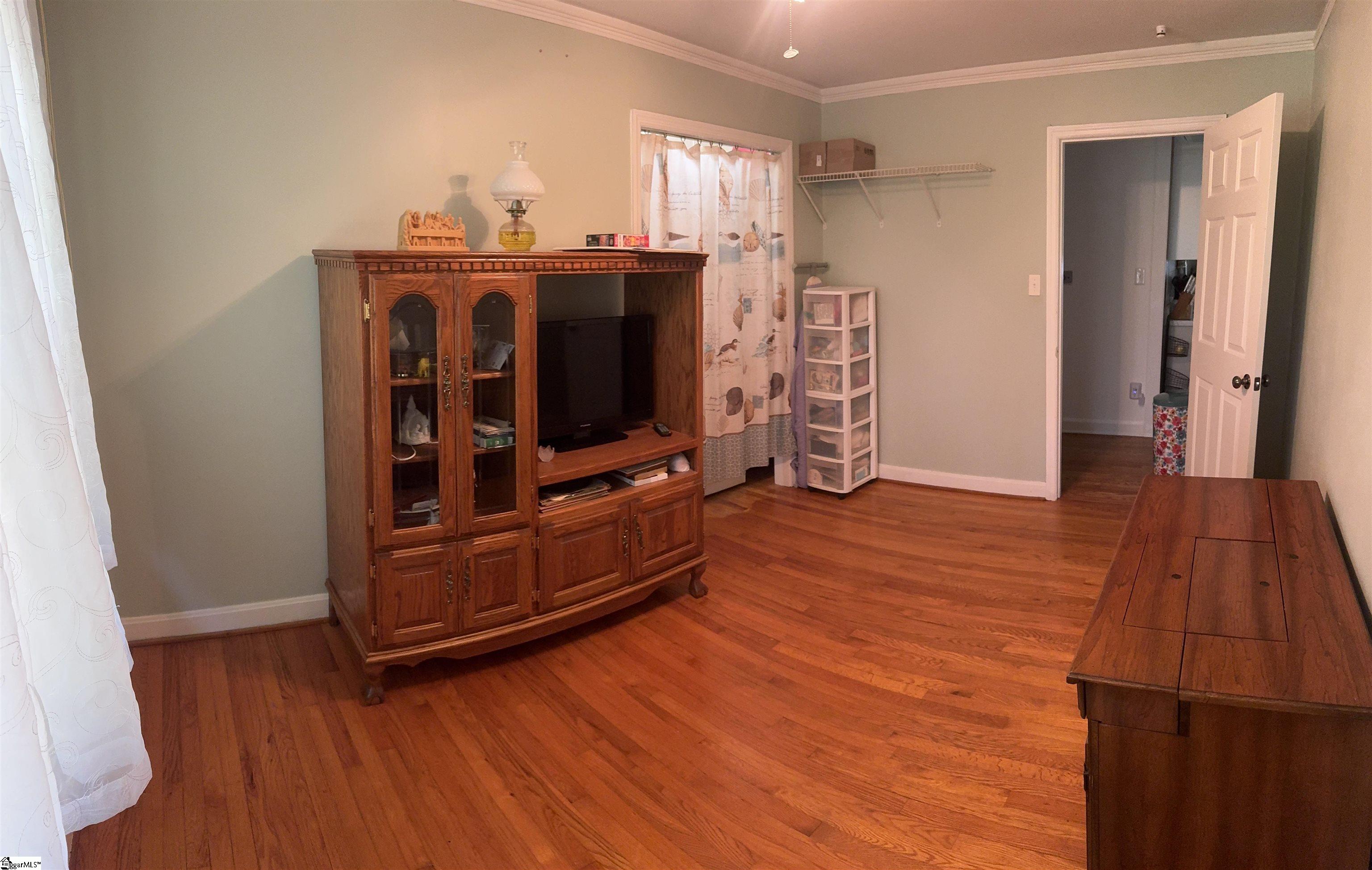 228 Styles, Taylors, South Carolina image 16