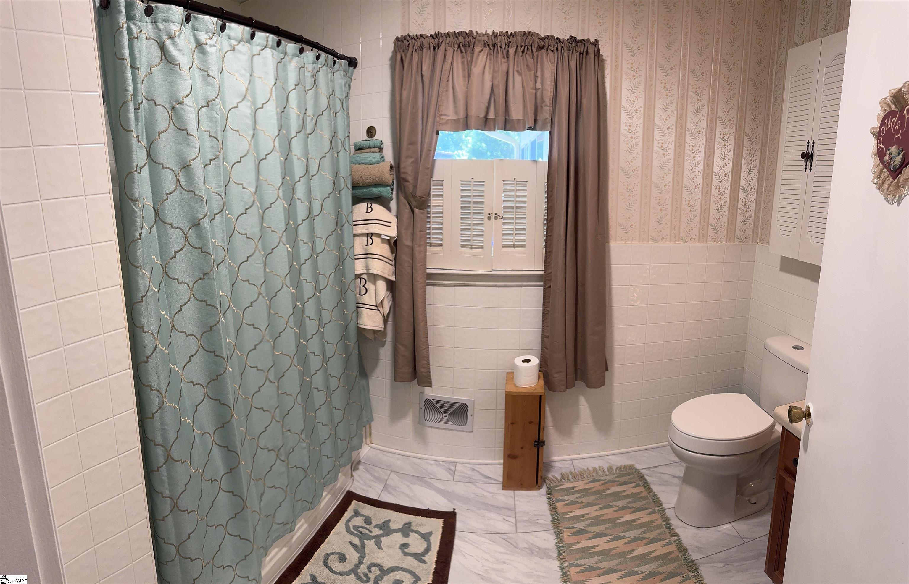 228 Styles, Taylors, South Carolina image 23
