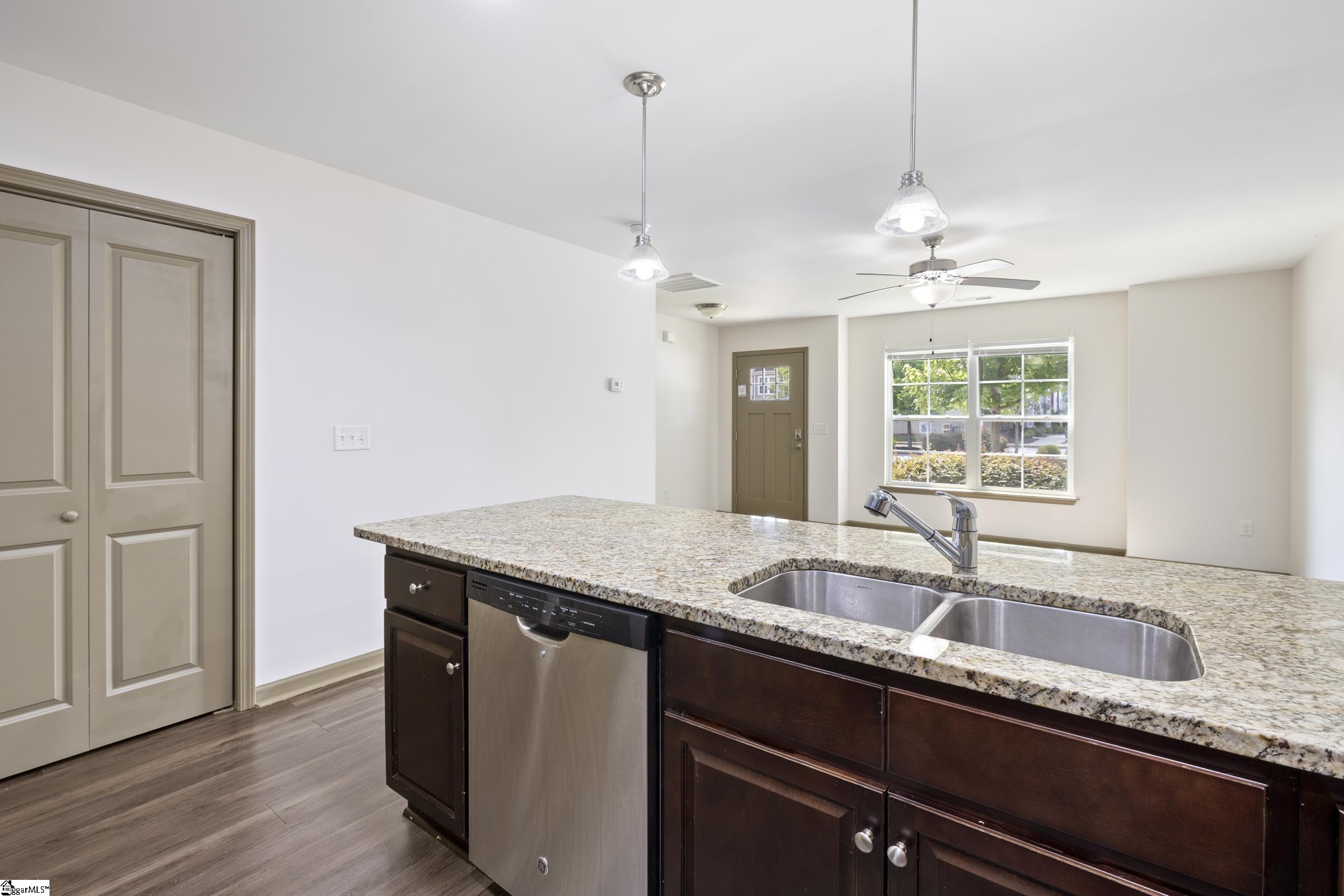 235 B Pendleton, Clemson, South Carolina image 11