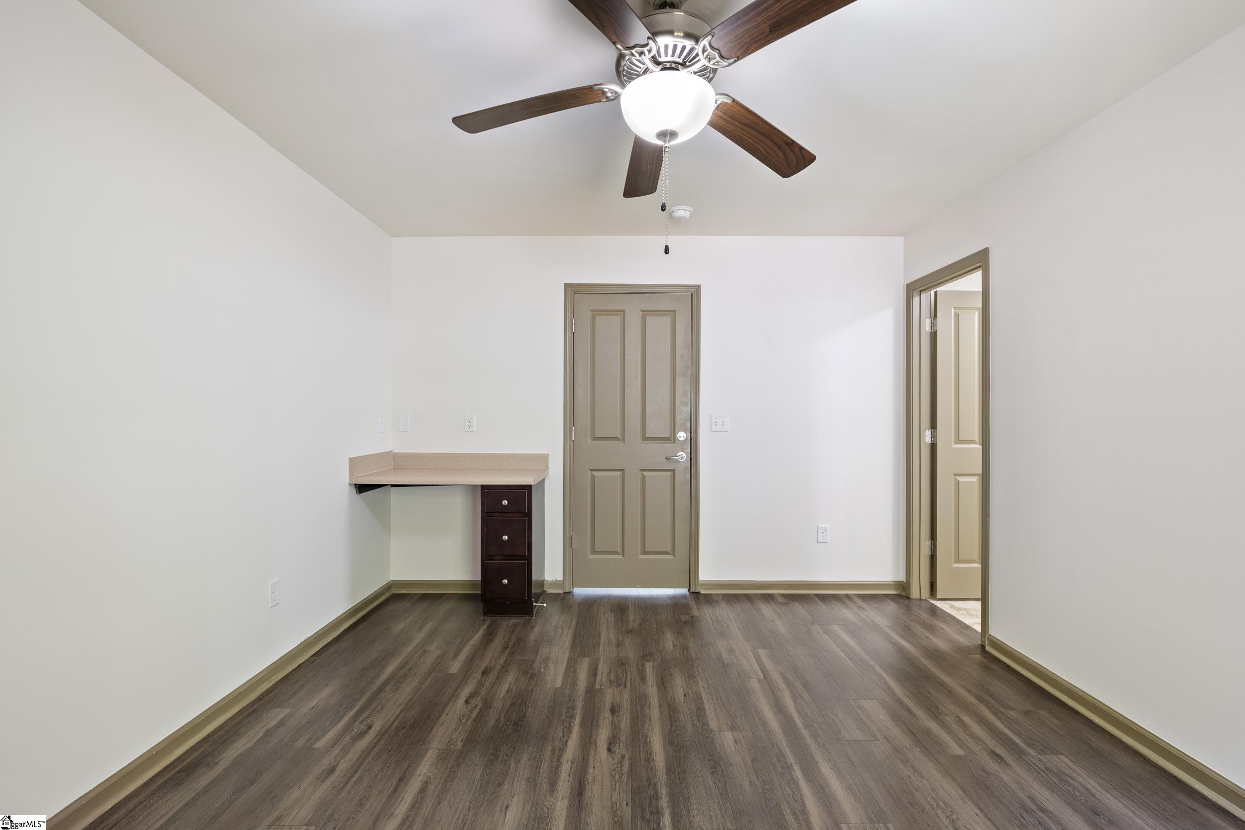 235 B Pendleton, Clemson, South Carolina image 13