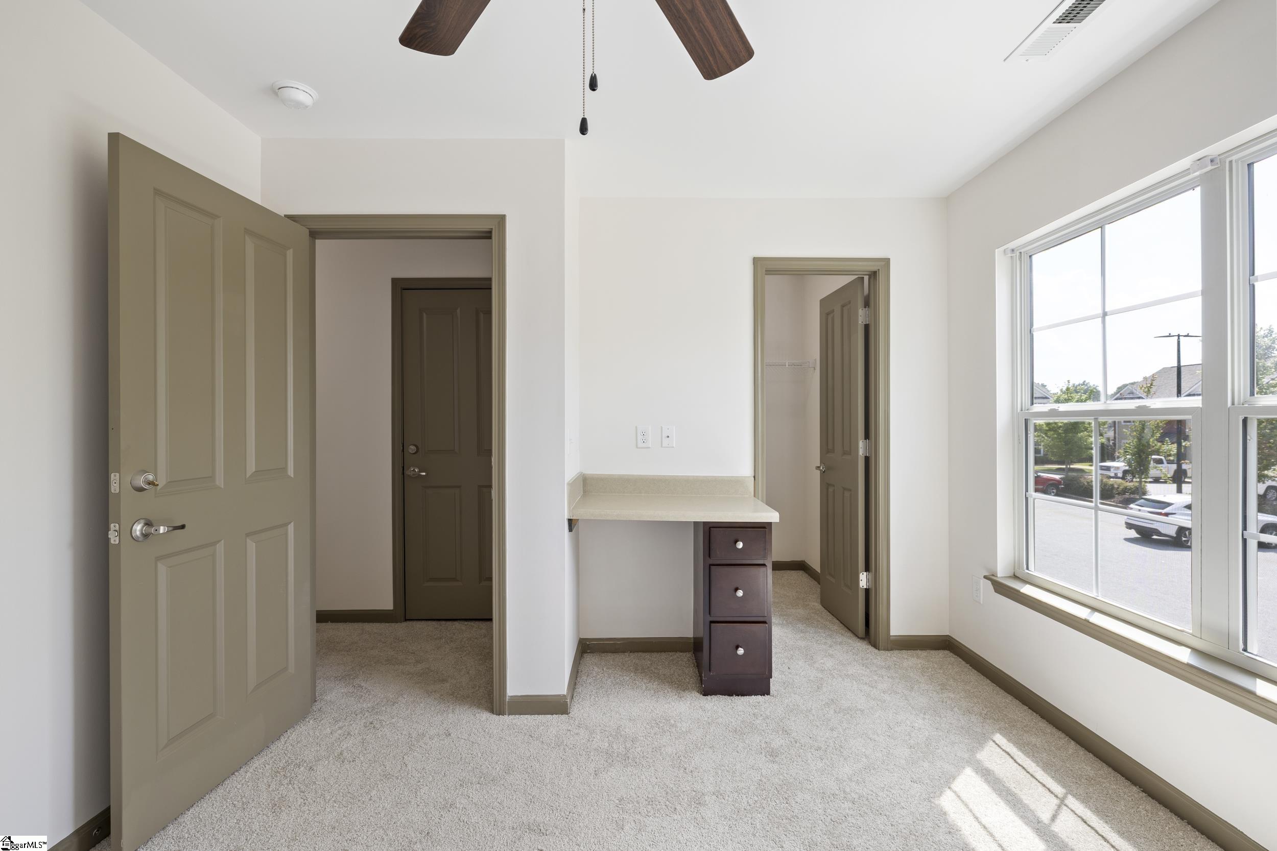 235 B Pendleton, Clemson, South Carolina image 23