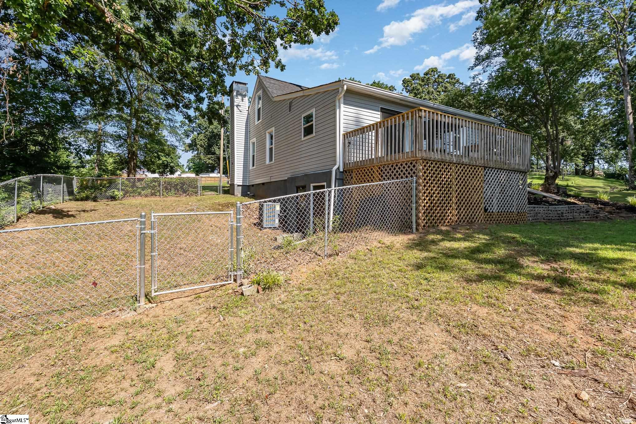2 Line, Taylors, South Carolina image 26
