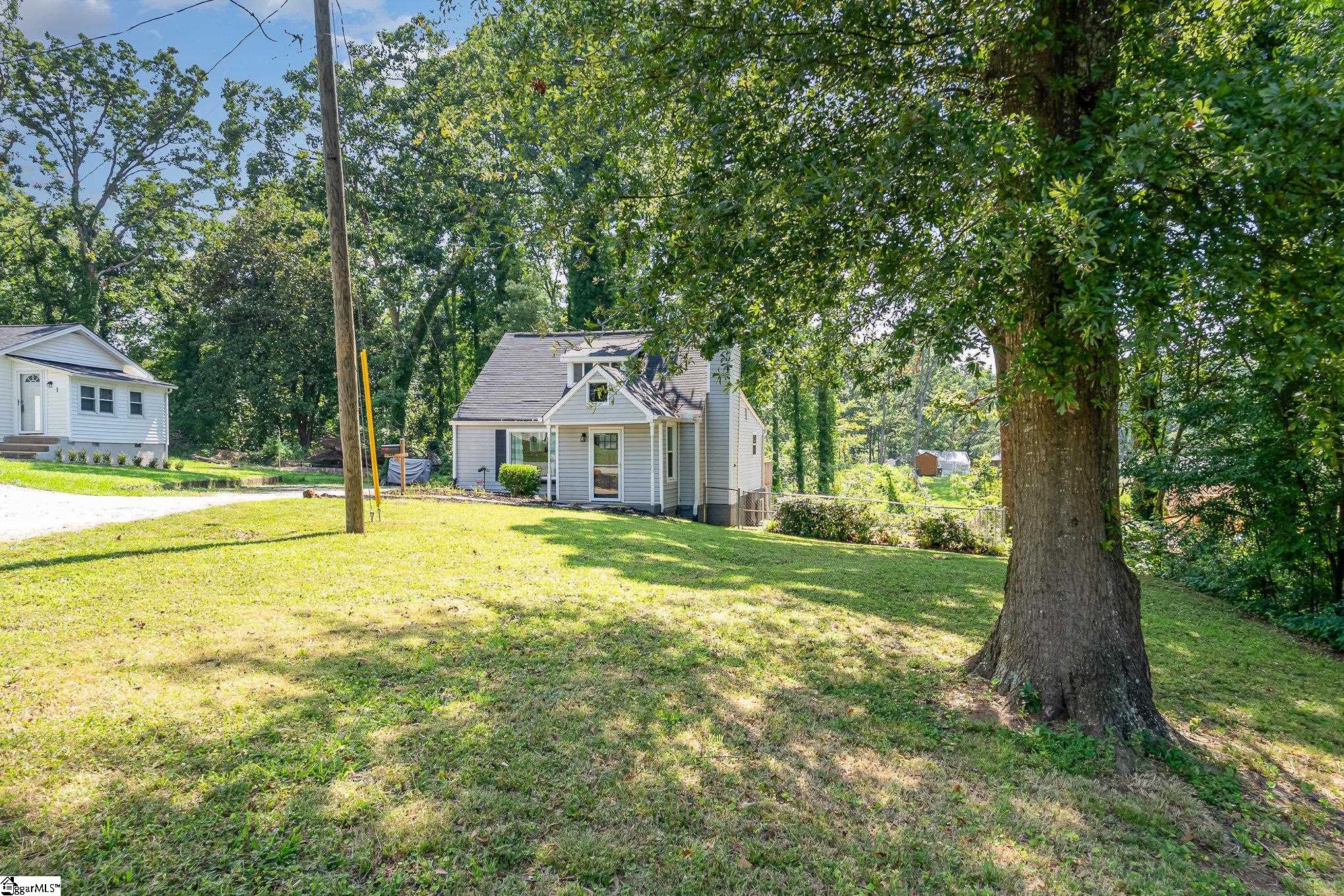 2 Line, Taylors, South Carolina image 32