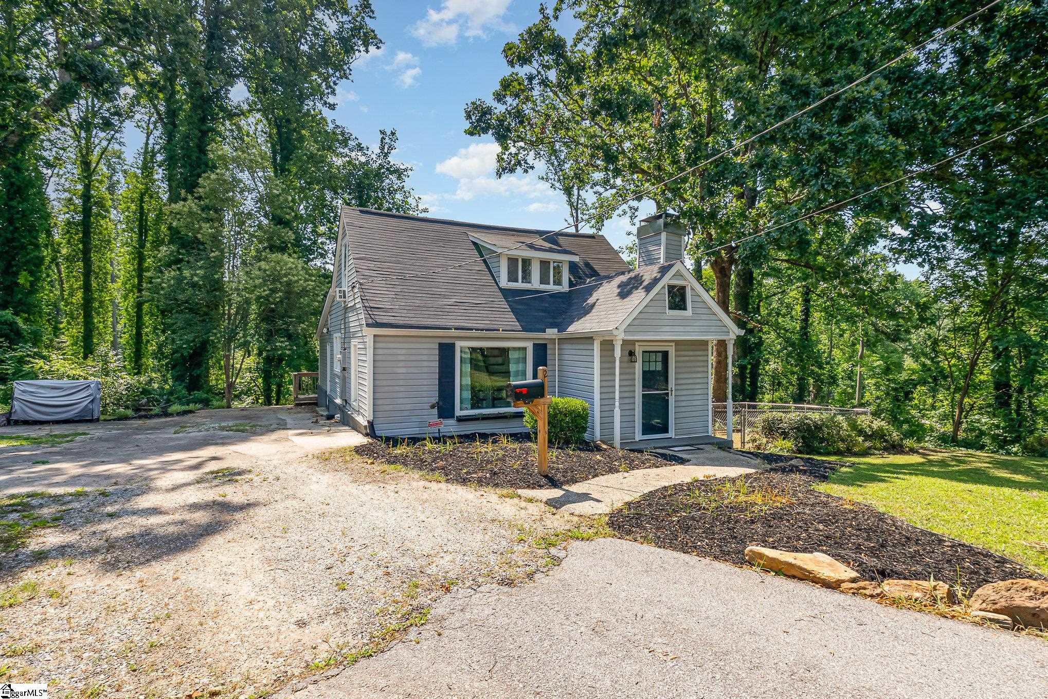 2 Line, Taylors, South Carolina image 33