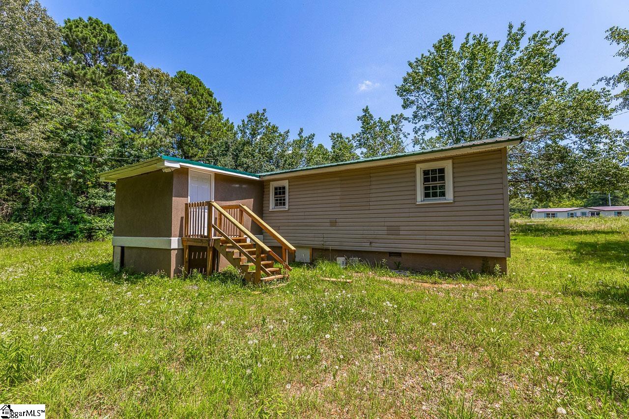 2950 92, Enoree, South Carolina image 32