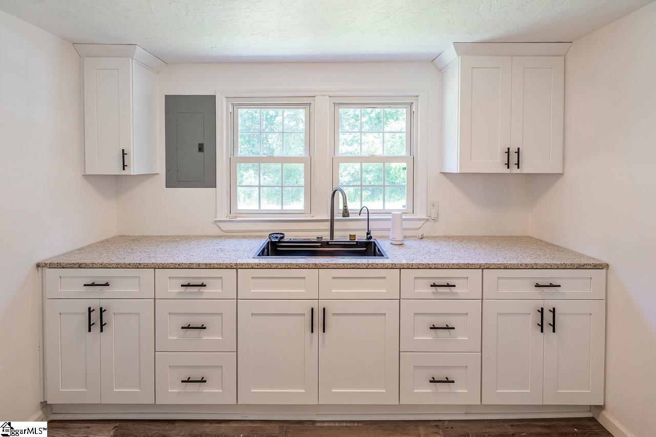 2950 92, Enoree, South Carolina image 10