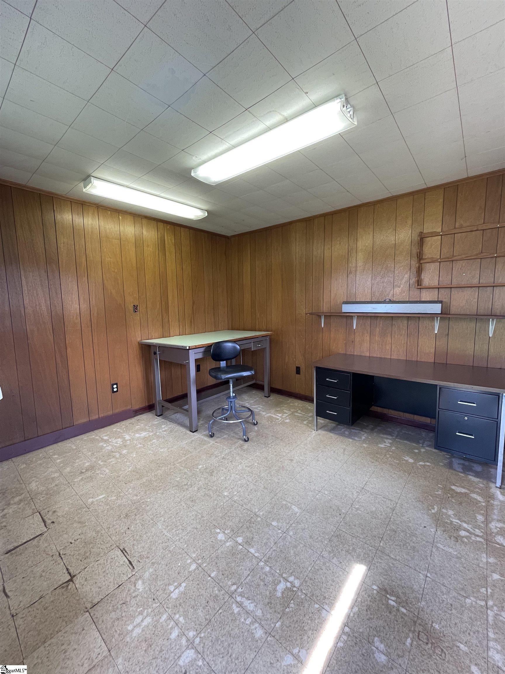 MLS #1561827 image #16