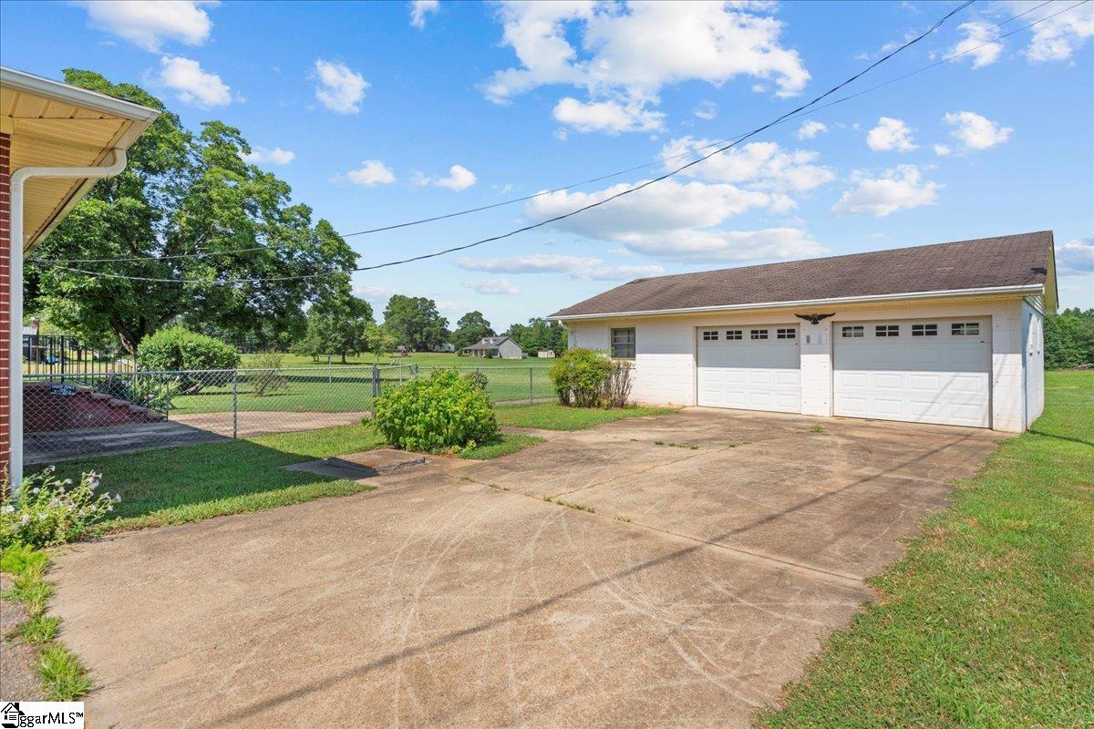 MLS #1561827 image #2