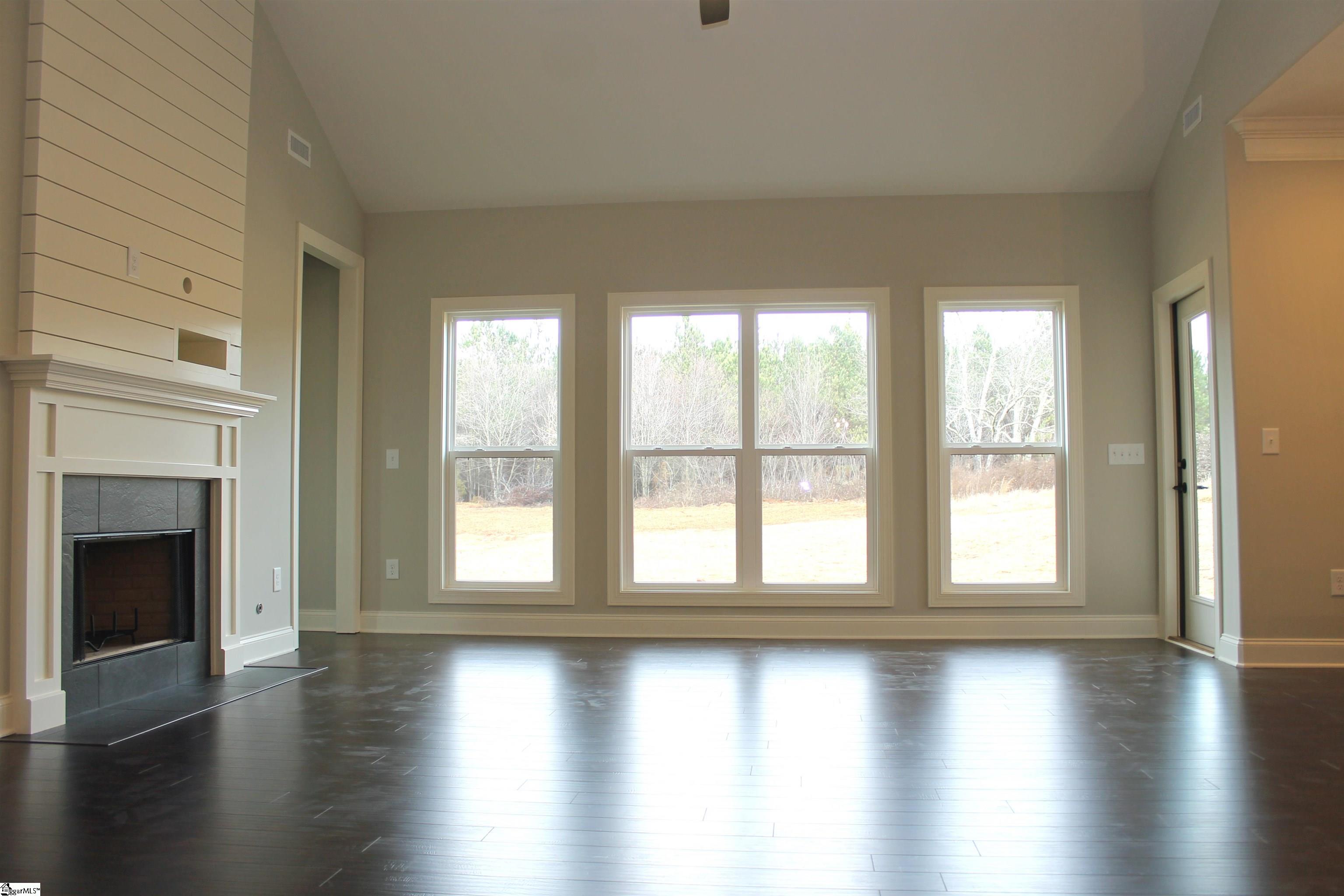 275 Palmetto, Pelzer, South Carolina image 2