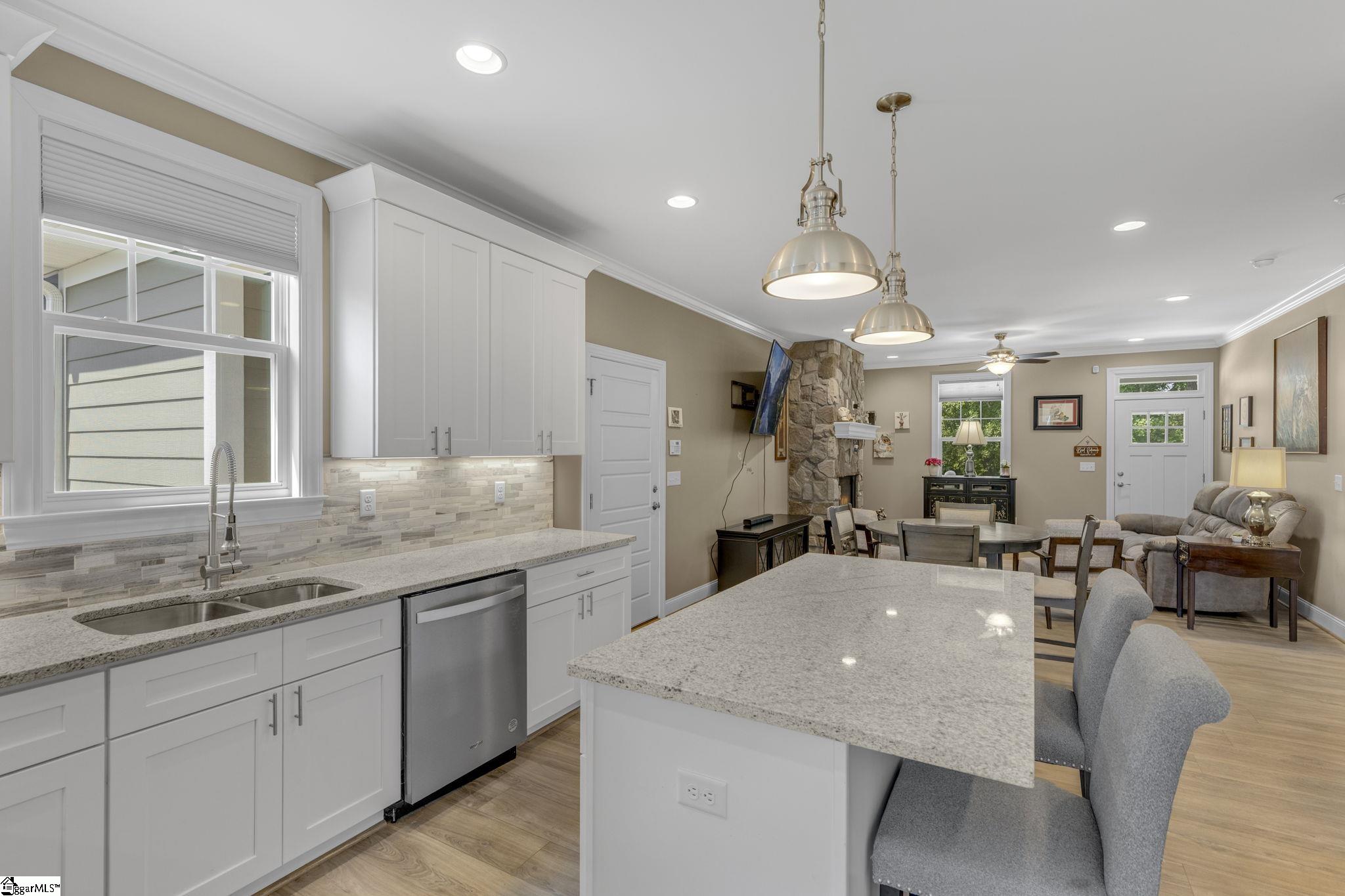201 Pendleton Street, Pickens, South Carolina image 15