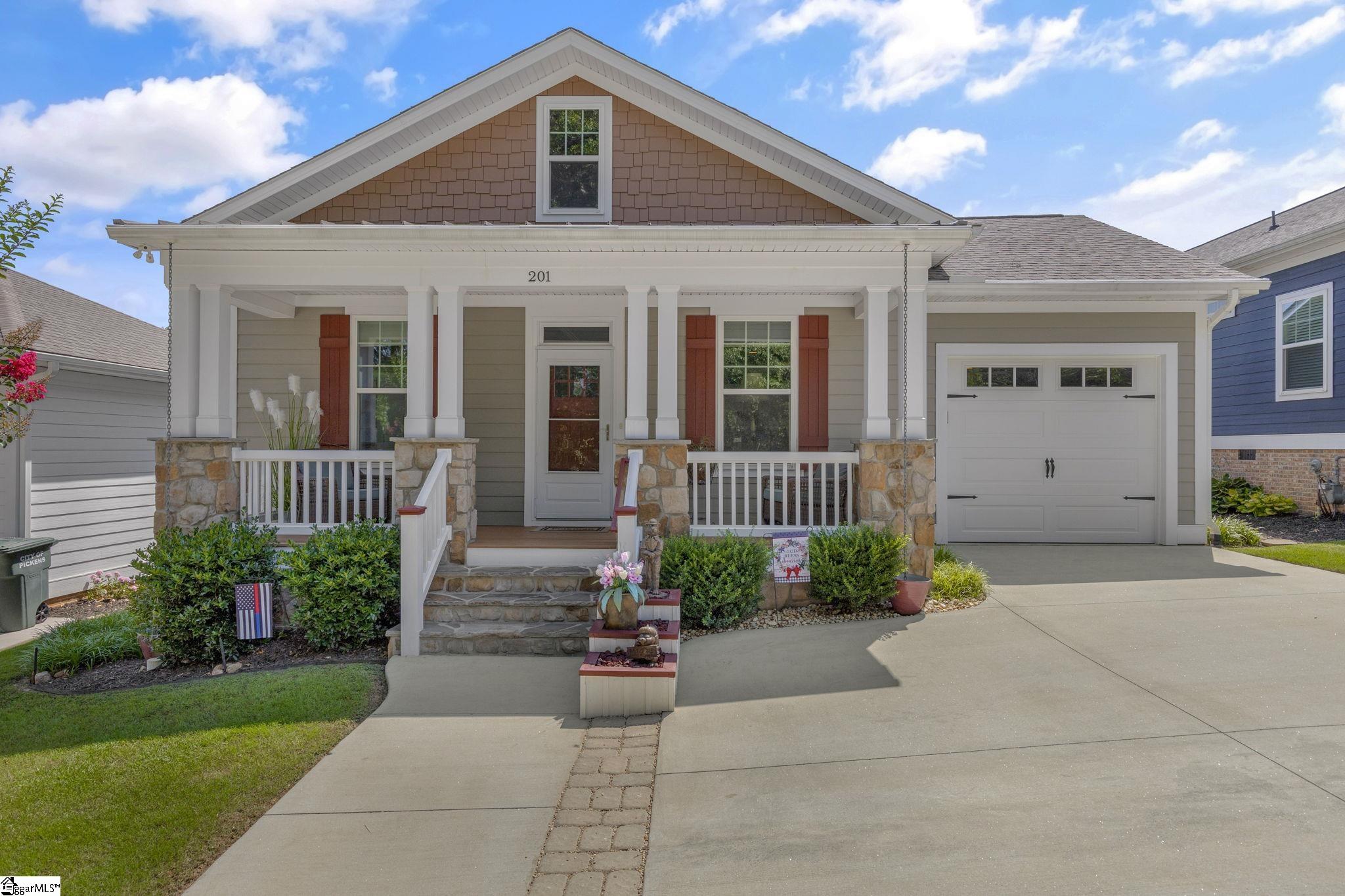 201 Pendleton Street, Pickens, South Carolina image 4