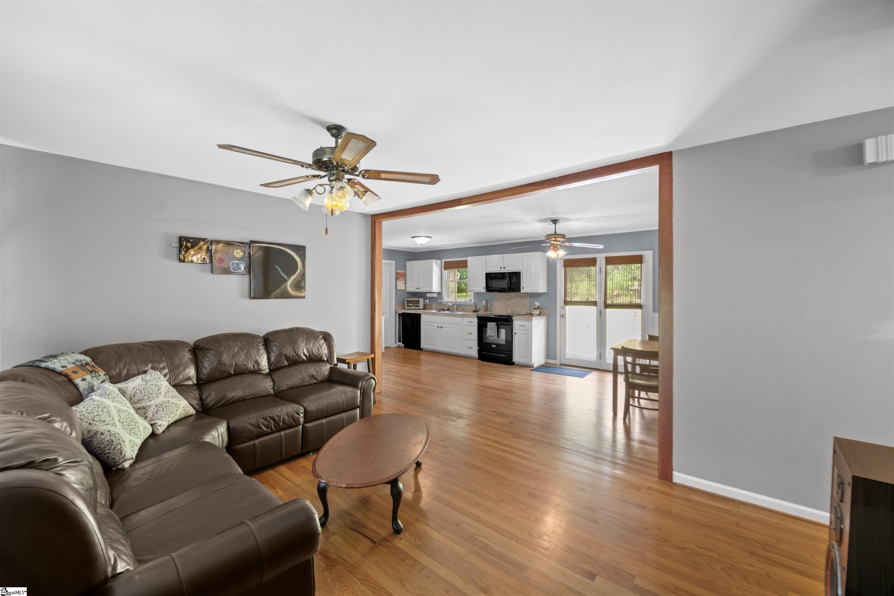 4 Grandview, Travelers Rest, South Carolina image 13