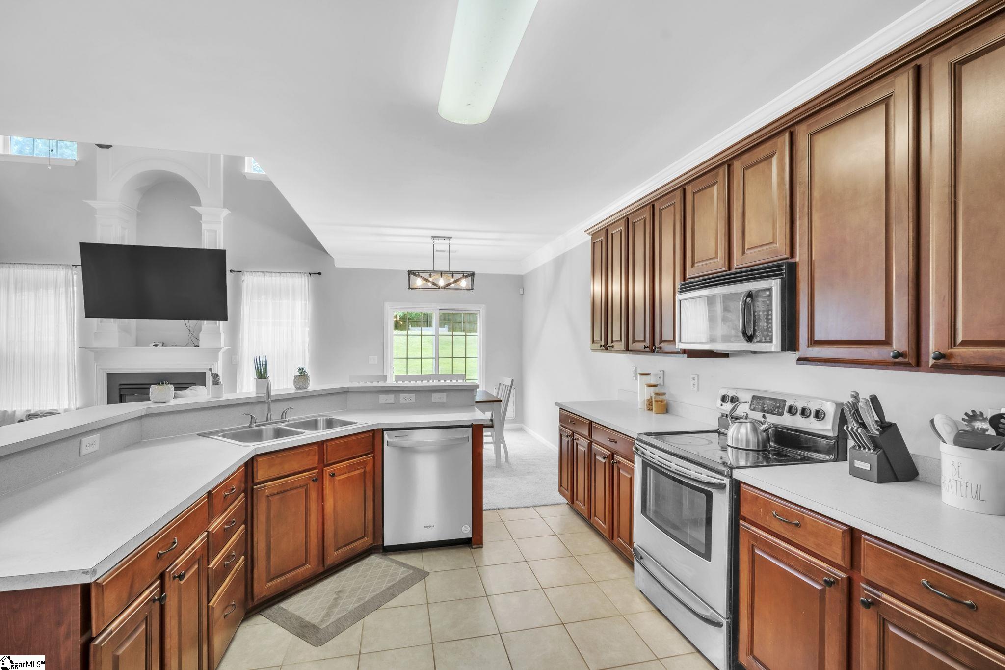 103 Groveview, Mauldin, South Carolina image 5