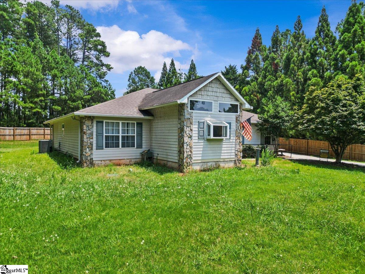 102 St Clair, Anderson, South Carolina image 4