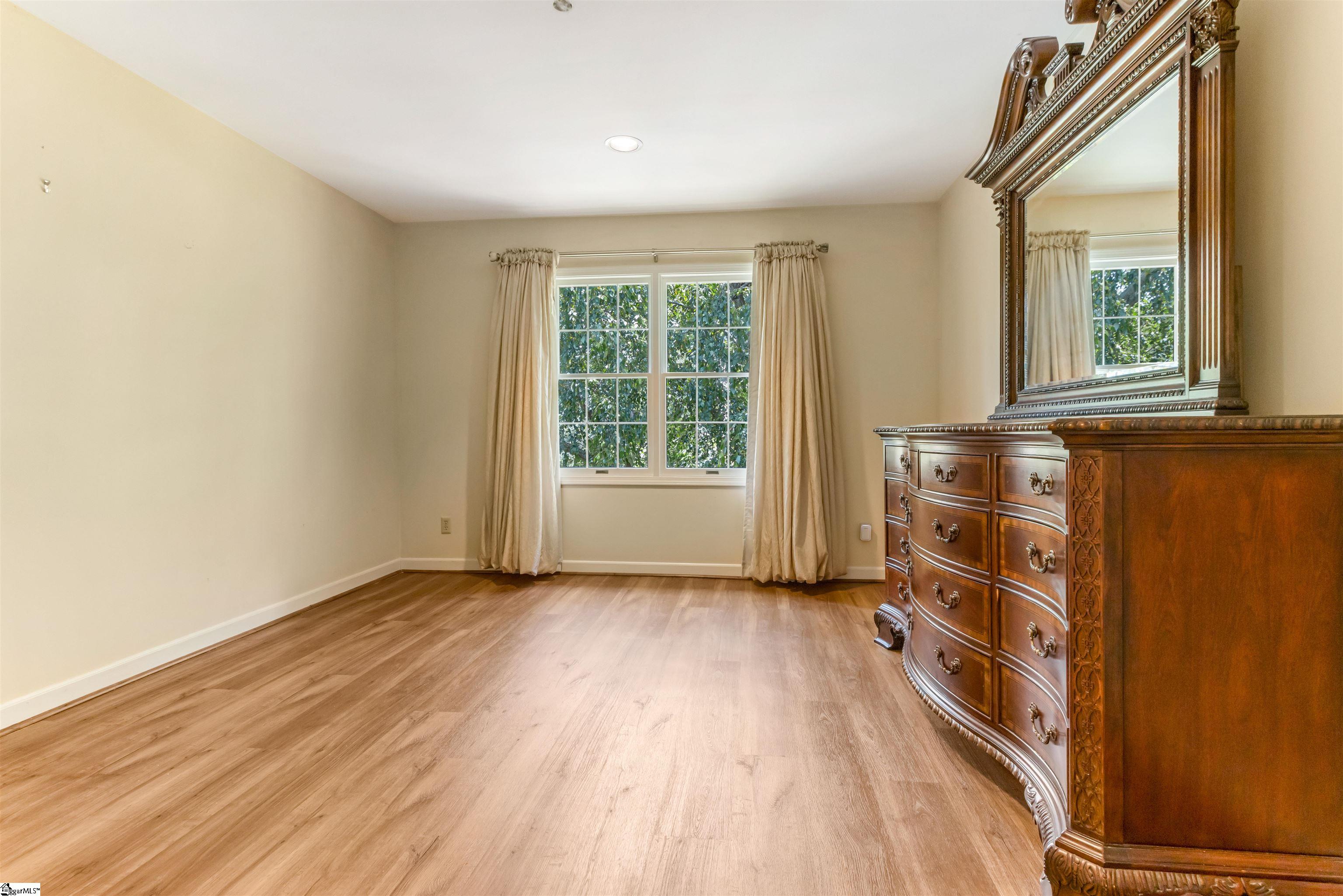 110 Swansgate, Greenville, South Carolina image 9