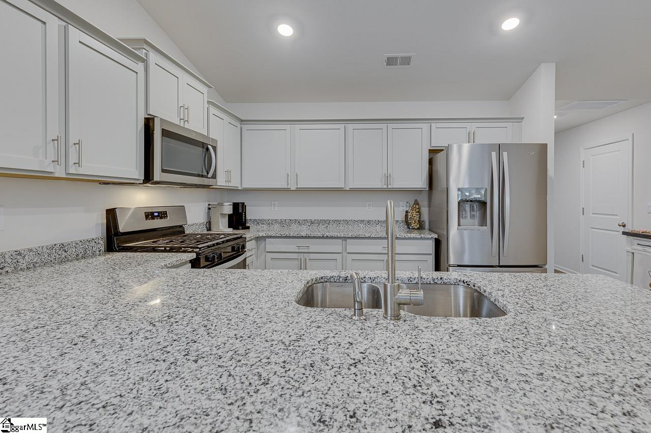 727 Wolverine, Woodruff, South Carolina image 12