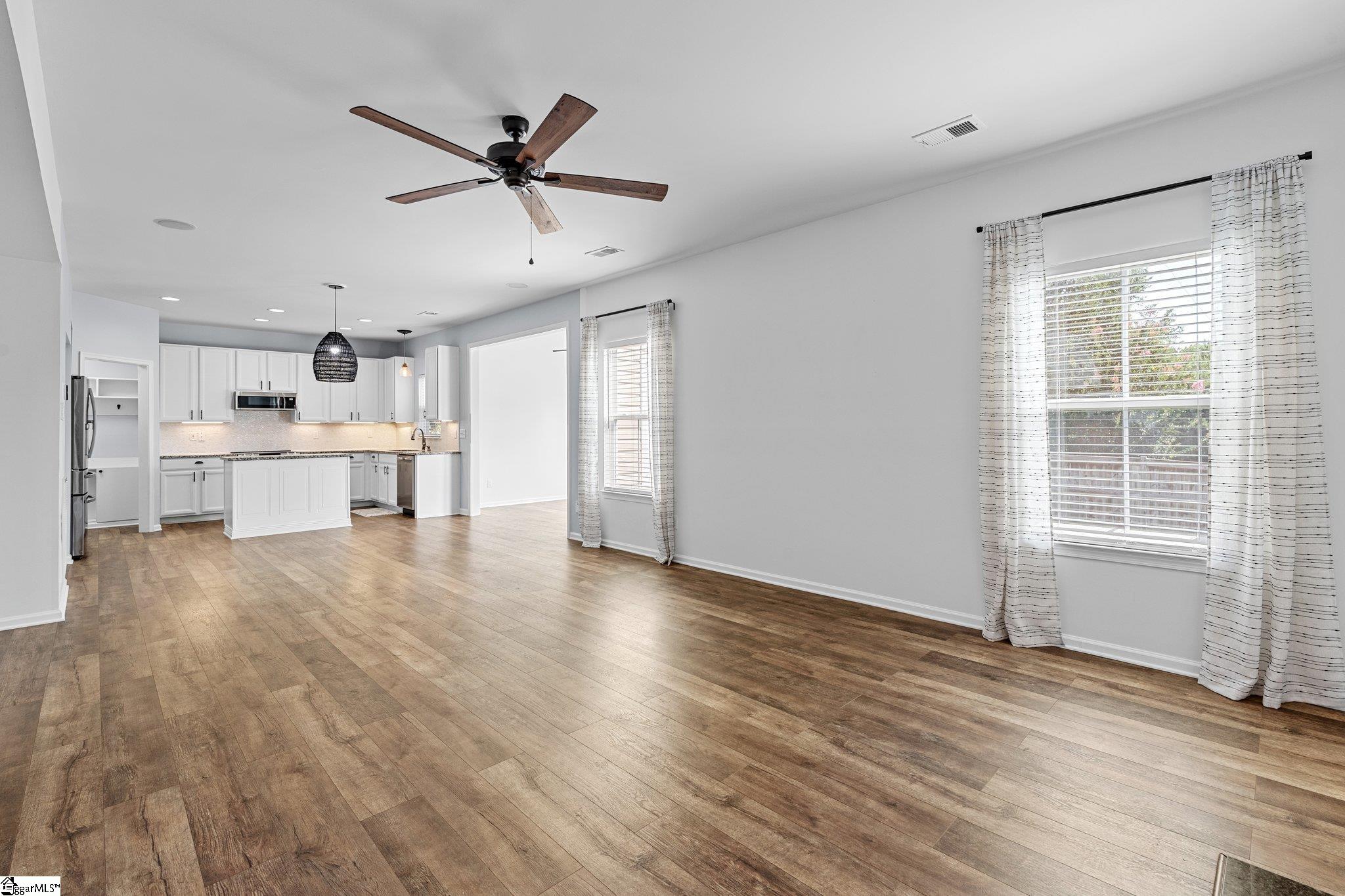 80 Madeline, Taylors, South Carolina image 18