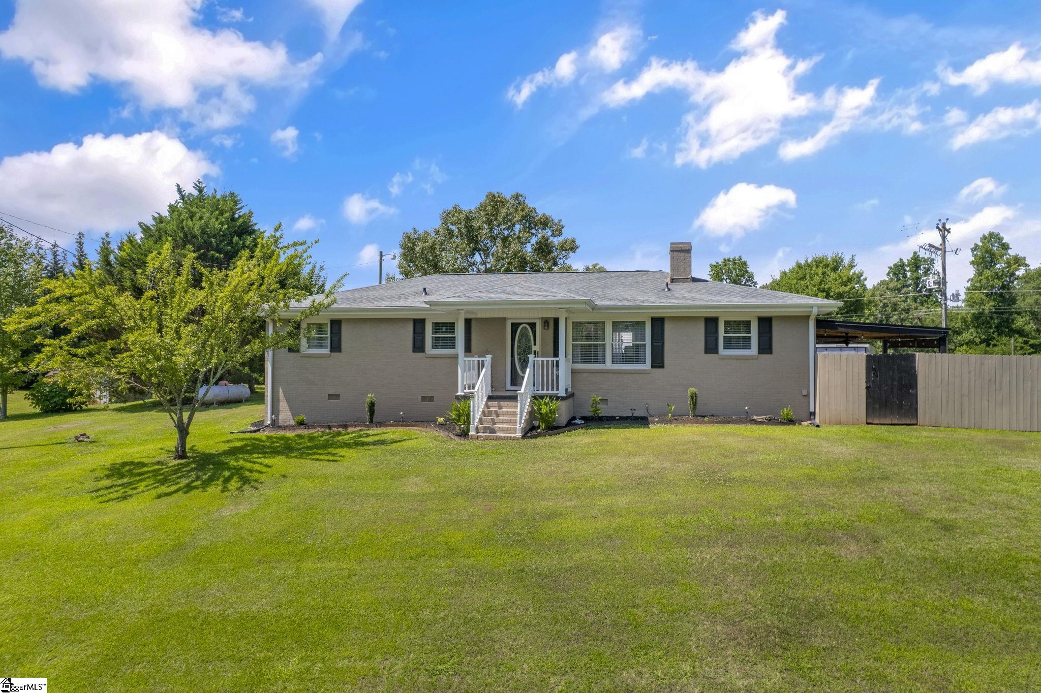 701 Durham Brown, Seneca, South Carolina image 2