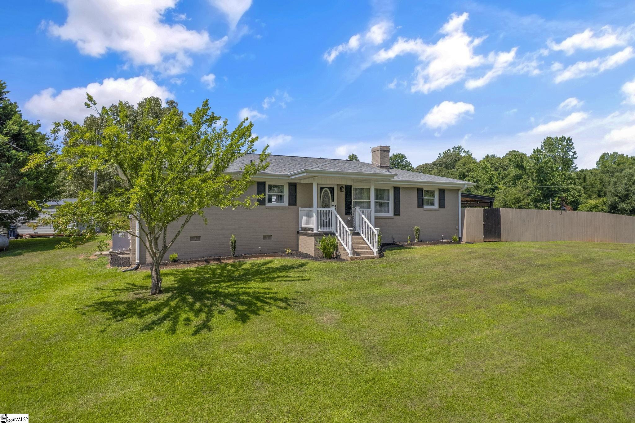 701 Durham Brown, Seneca, South Carolina image 3