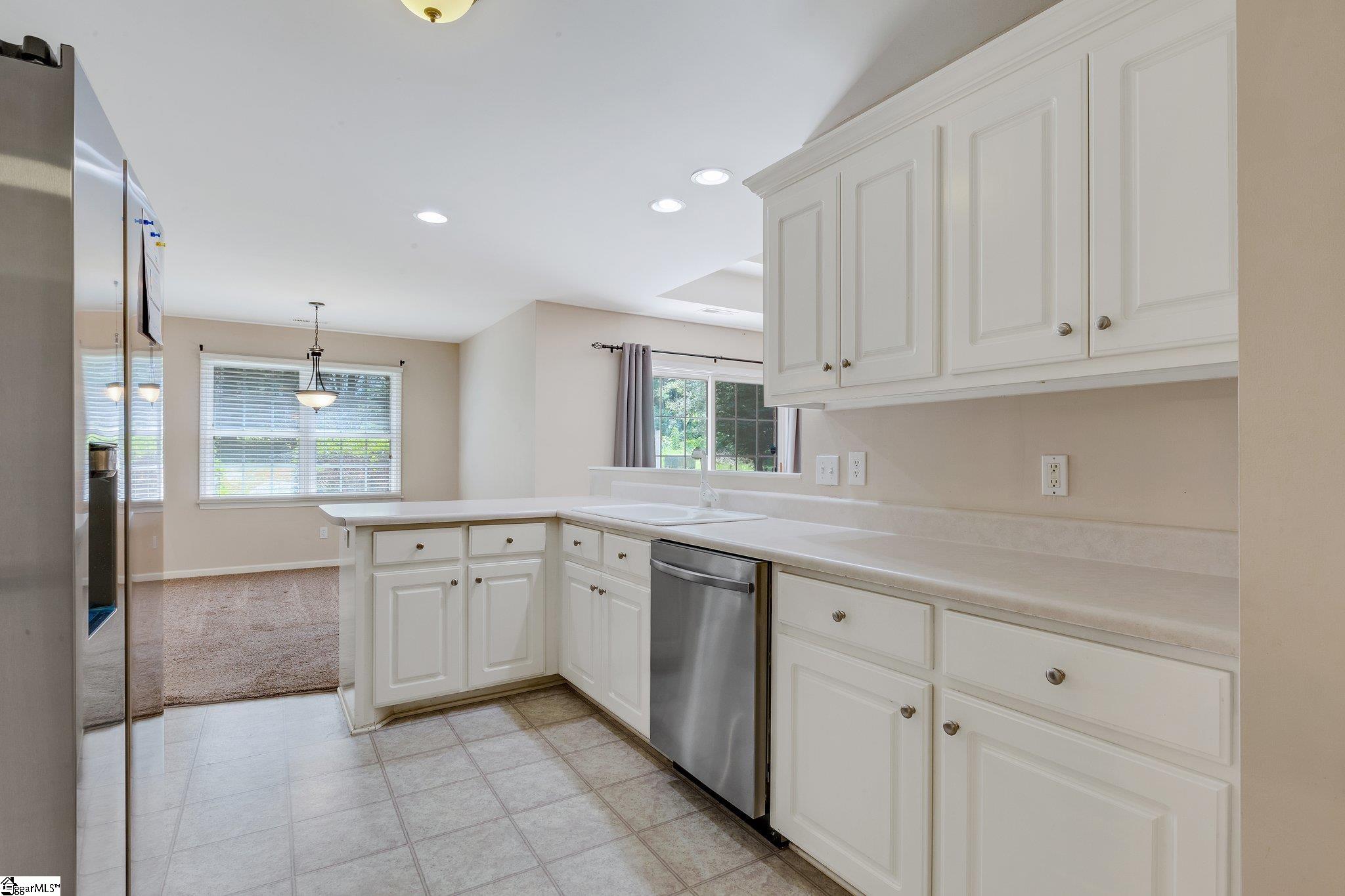 415 N Pond View, Duncan, South Carolina image 10