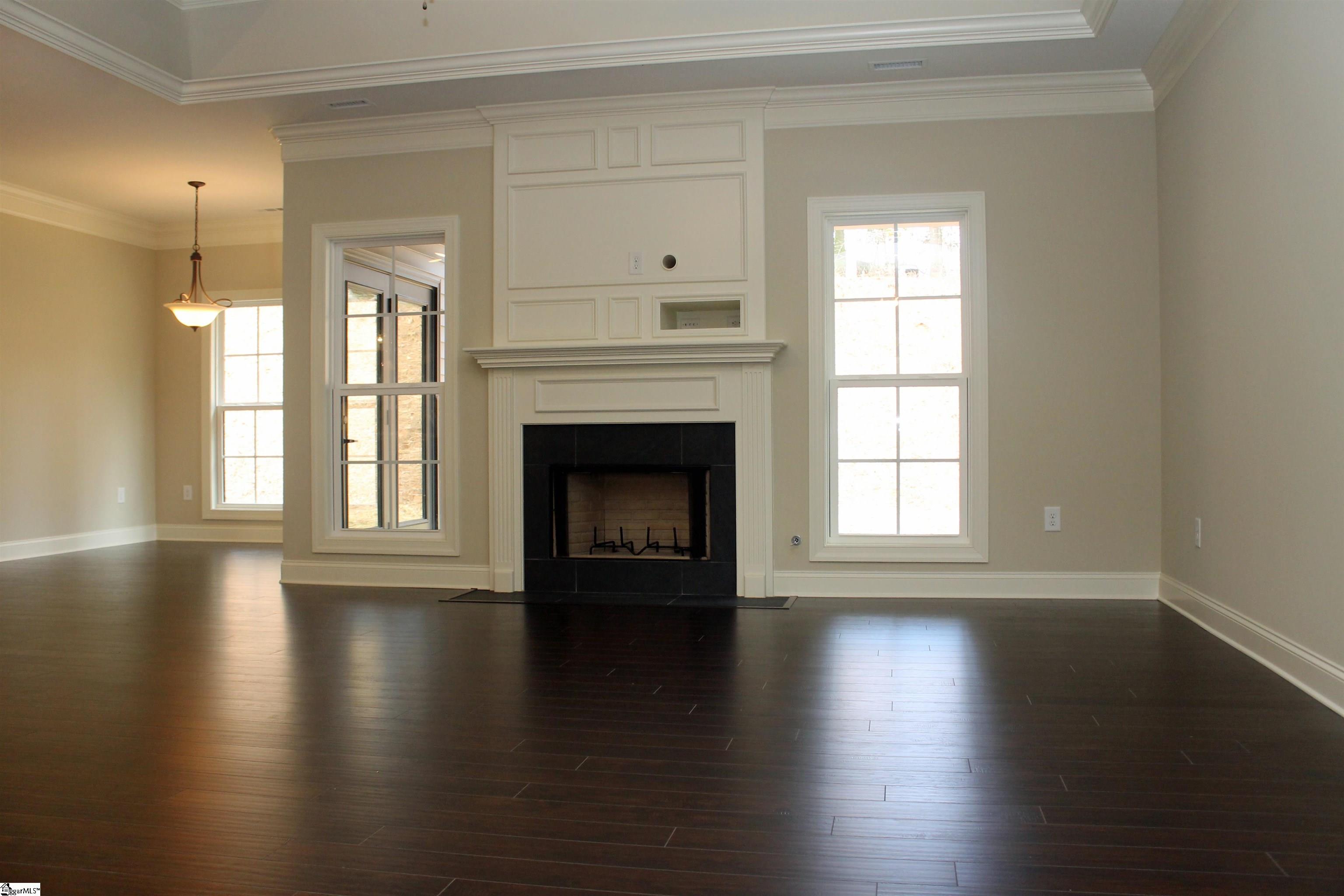 299 Palmetto, Pelzer, South Carolina image 4