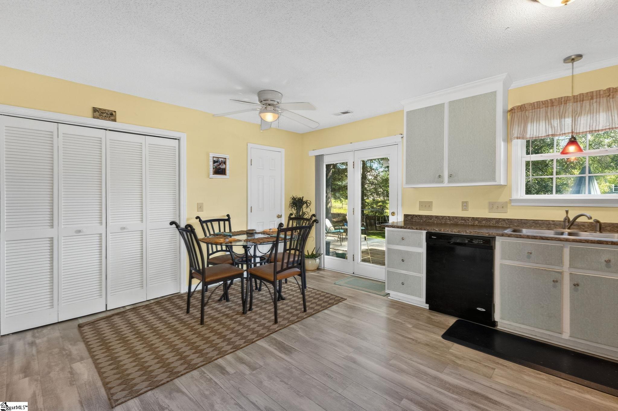 139 Hughes, Fountain Inn, South Carolina image 13