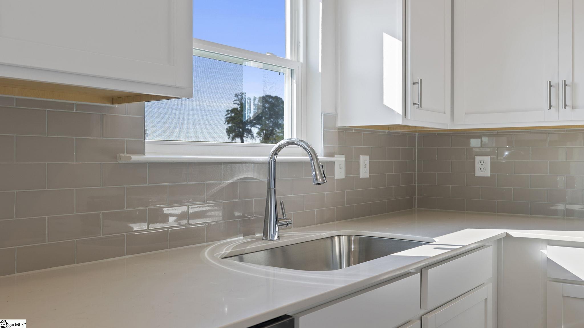 MLS #1562053 image #14