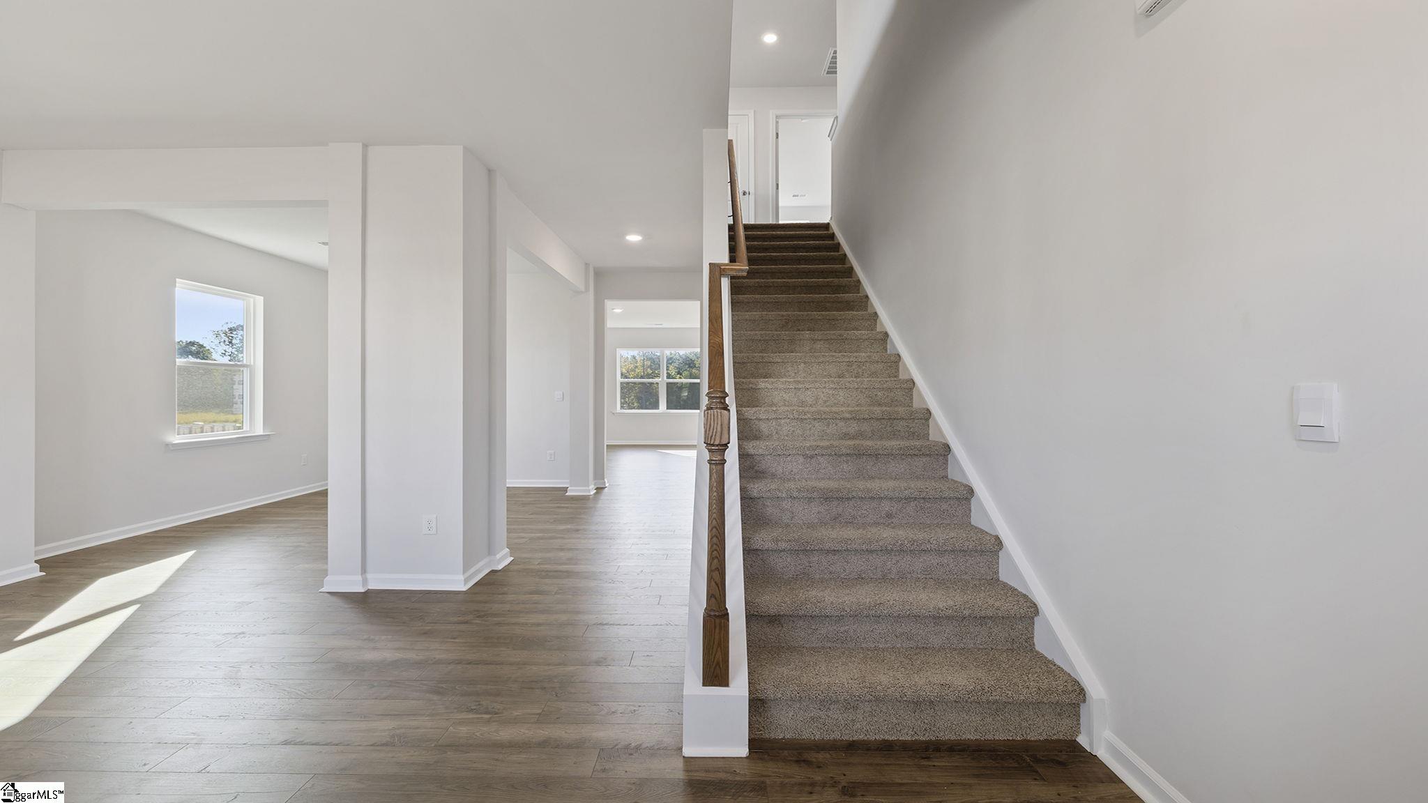 MLS #1562053 image #2