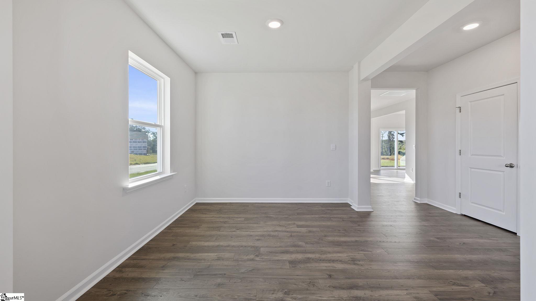 MLS #1562053 image #5