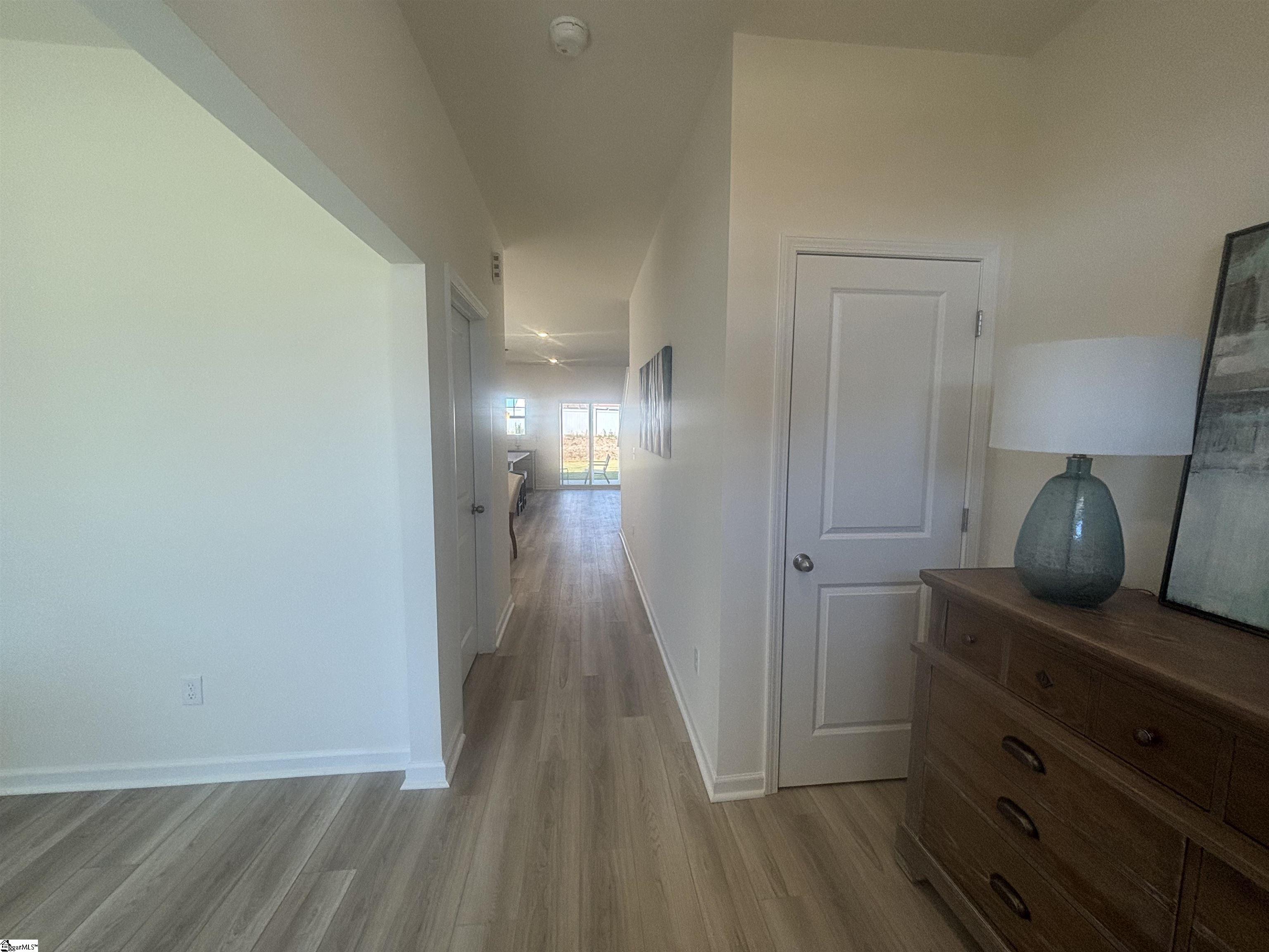 MLS #1562056 image #1