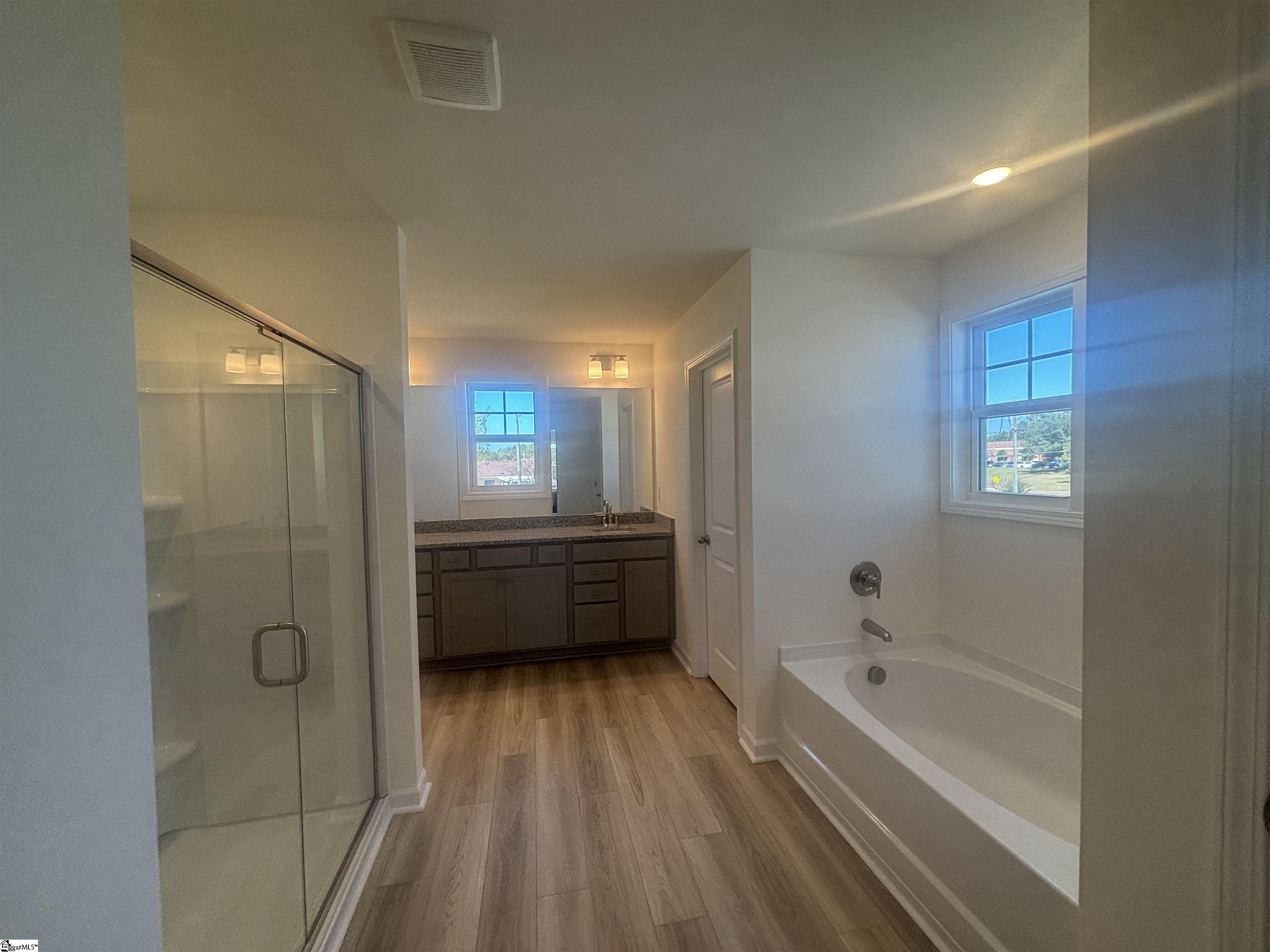 MLS #1562056 image #16