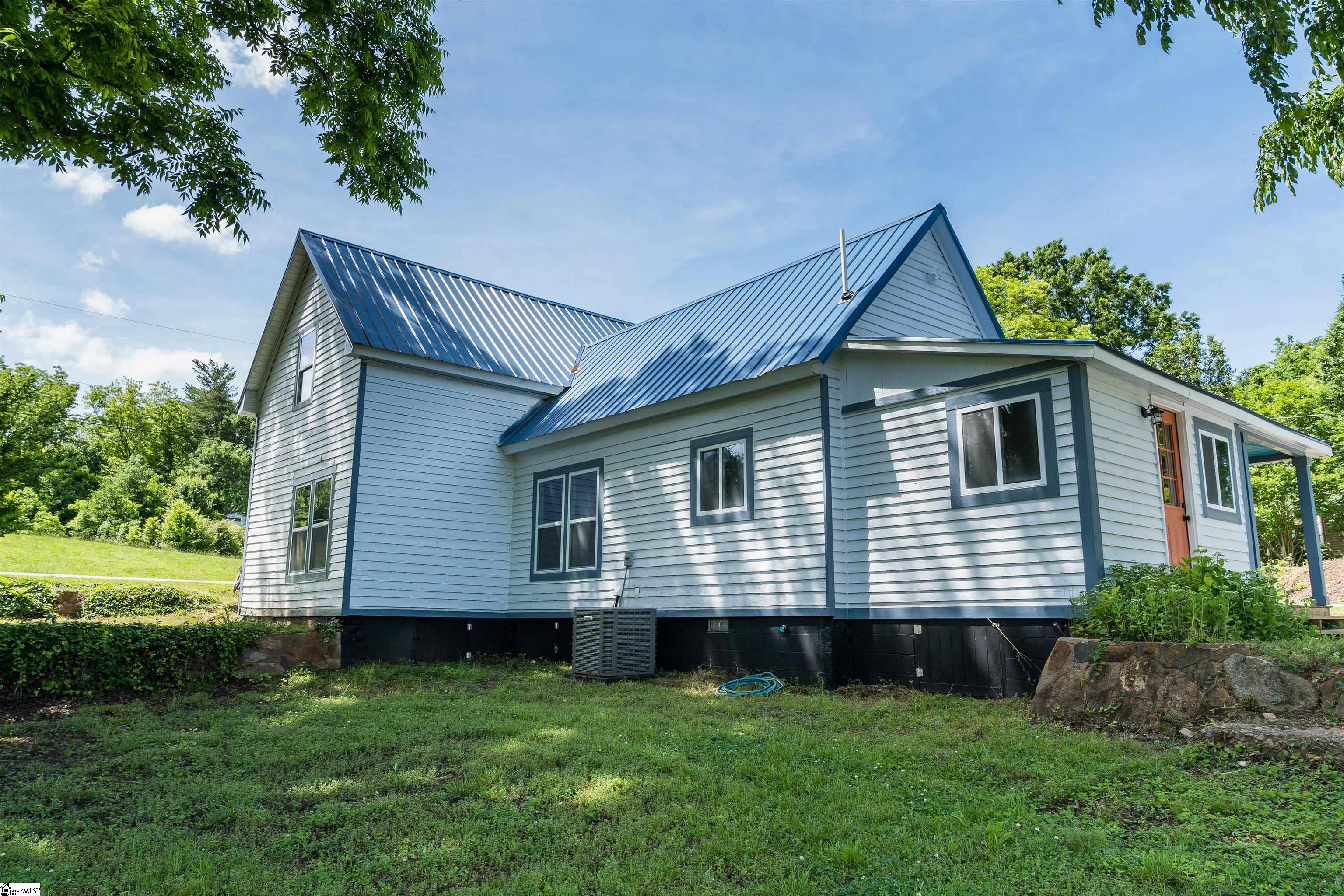 114 Montgomery, Campobello, South Carolina image 6