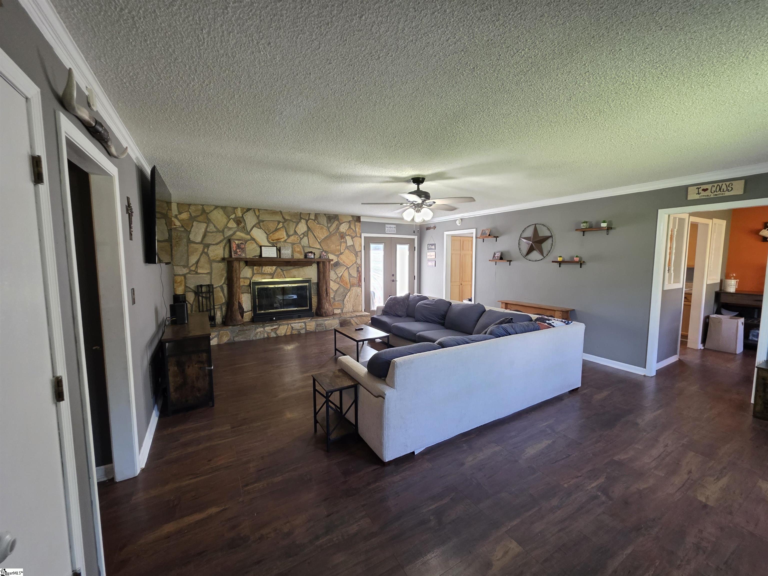 318 Country Glen, Pelzer, South Carolina image 5
