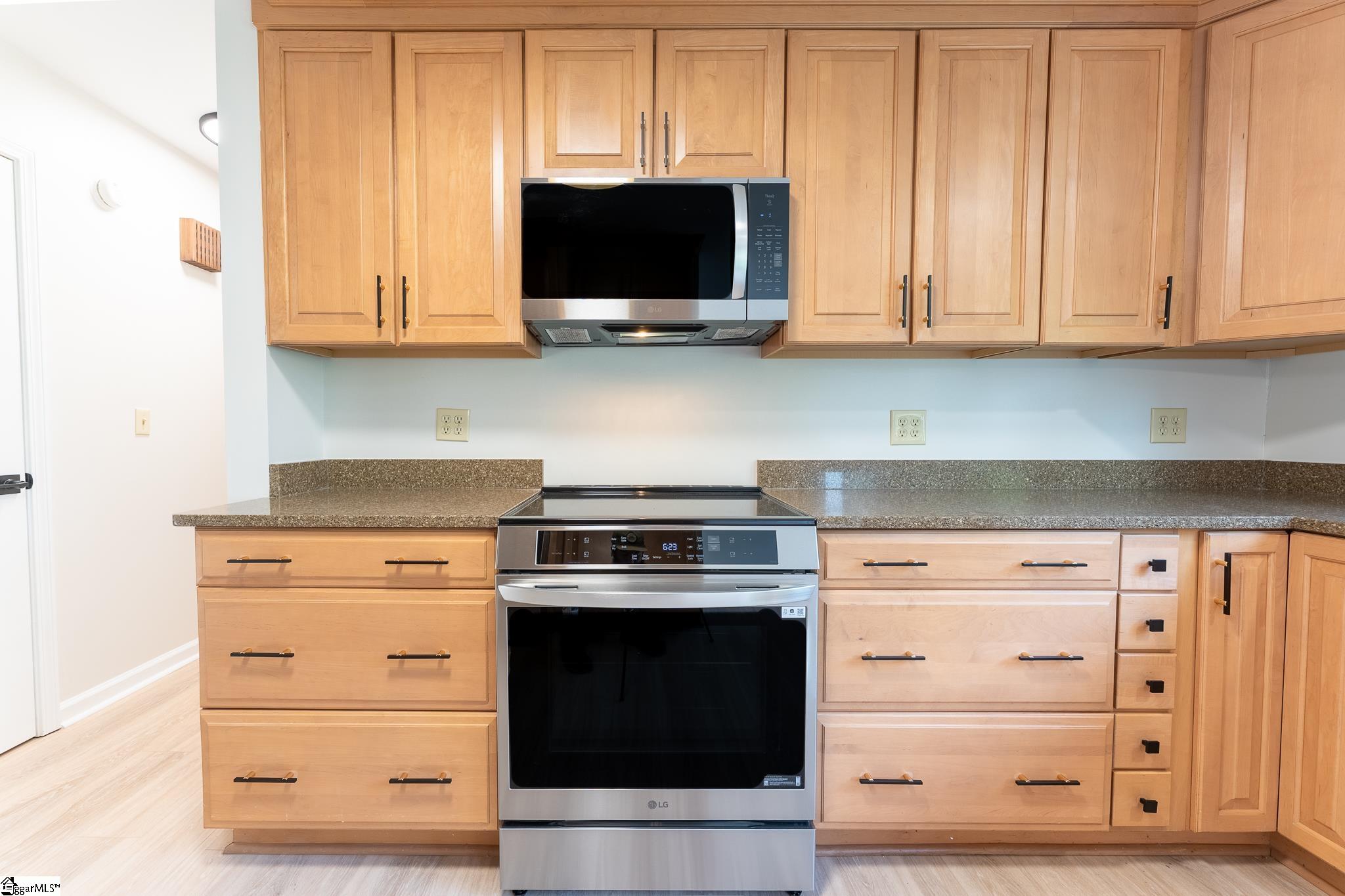 913 Berkeley, Clemson, South Carolina image 16