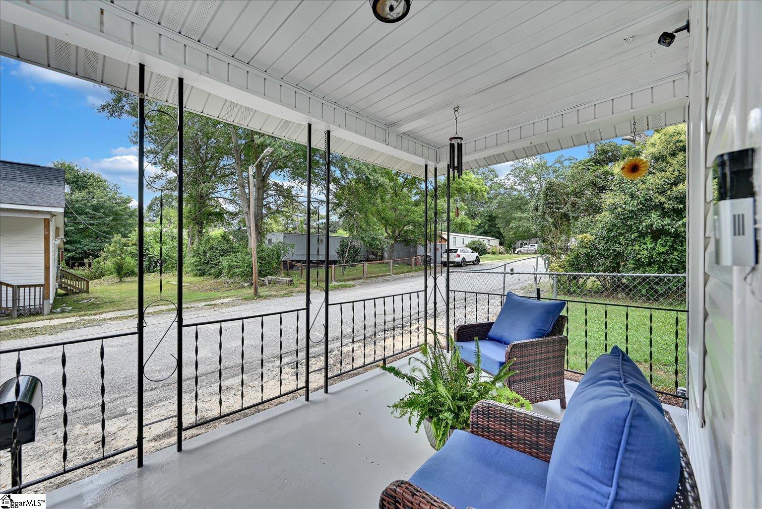 23 Stringer, Belton, South Carolina image 2