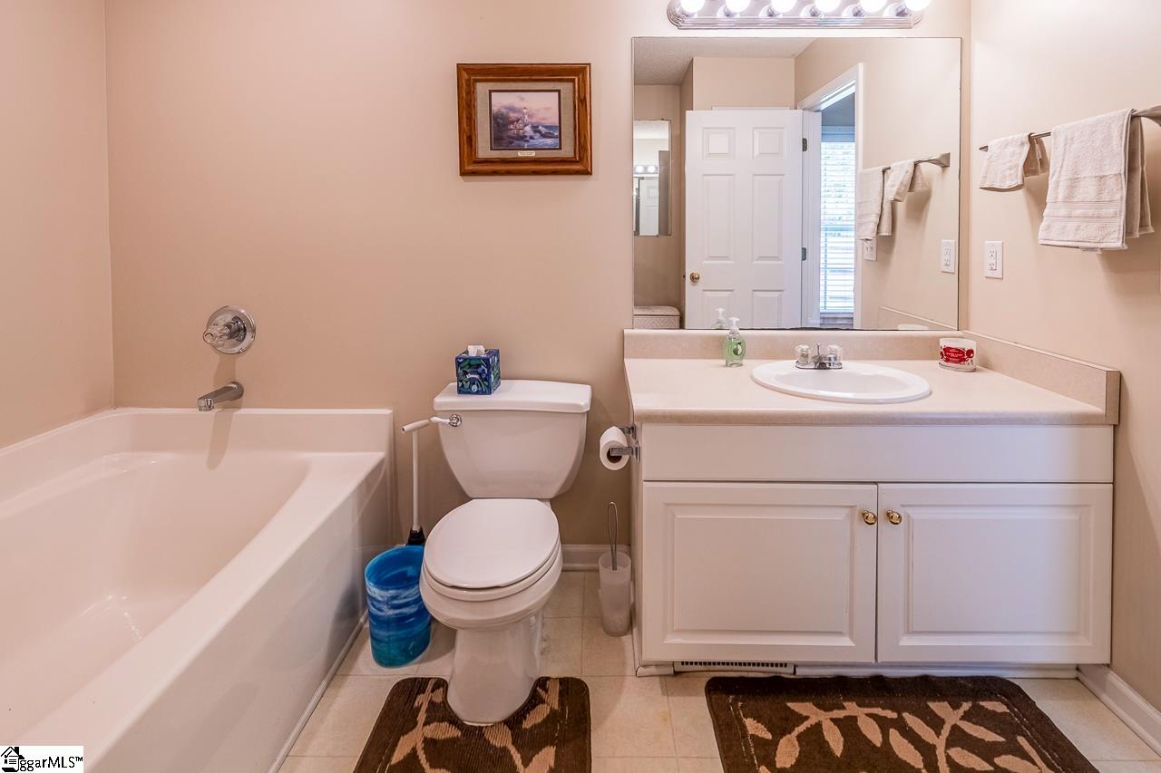 11 Parker, Taylors, South Carolina image 19