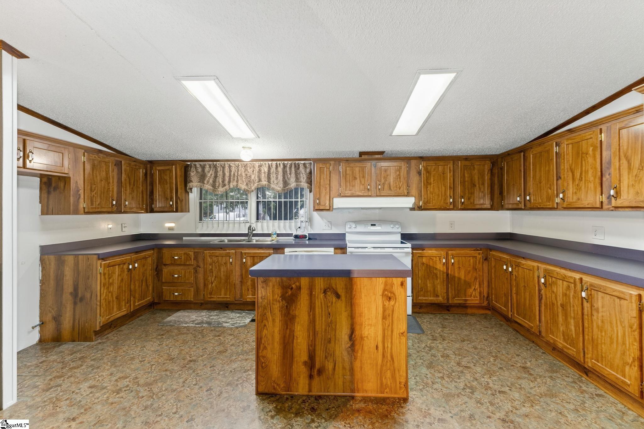 185 Claridge, Fountain Inn, South Carolina image 17