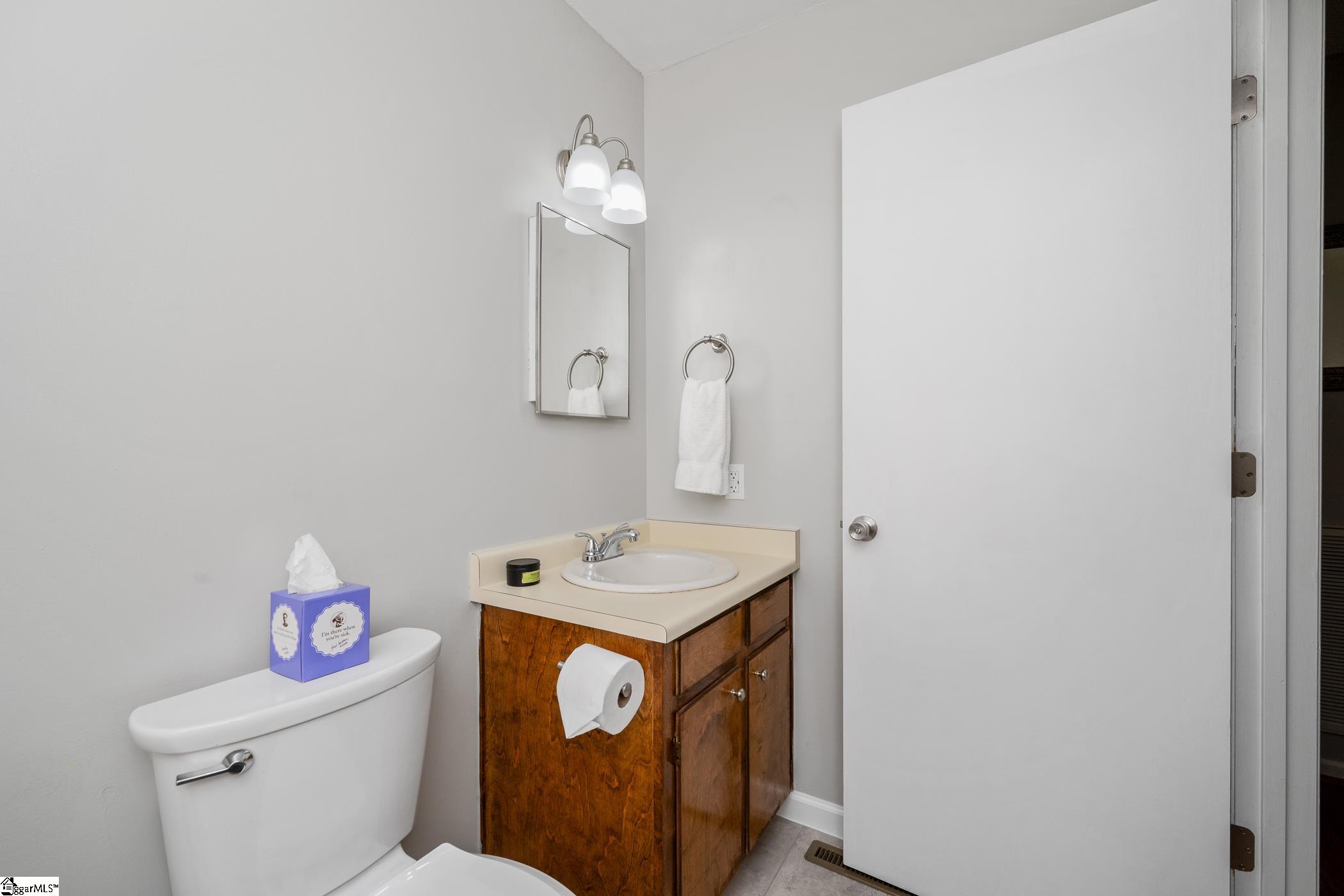 307 Lakeview, Laurens, South Carolina image 18