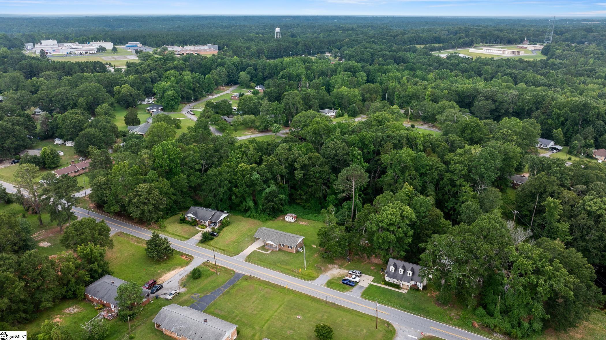 307 Lakeview, Laurens, South Carolina image 3