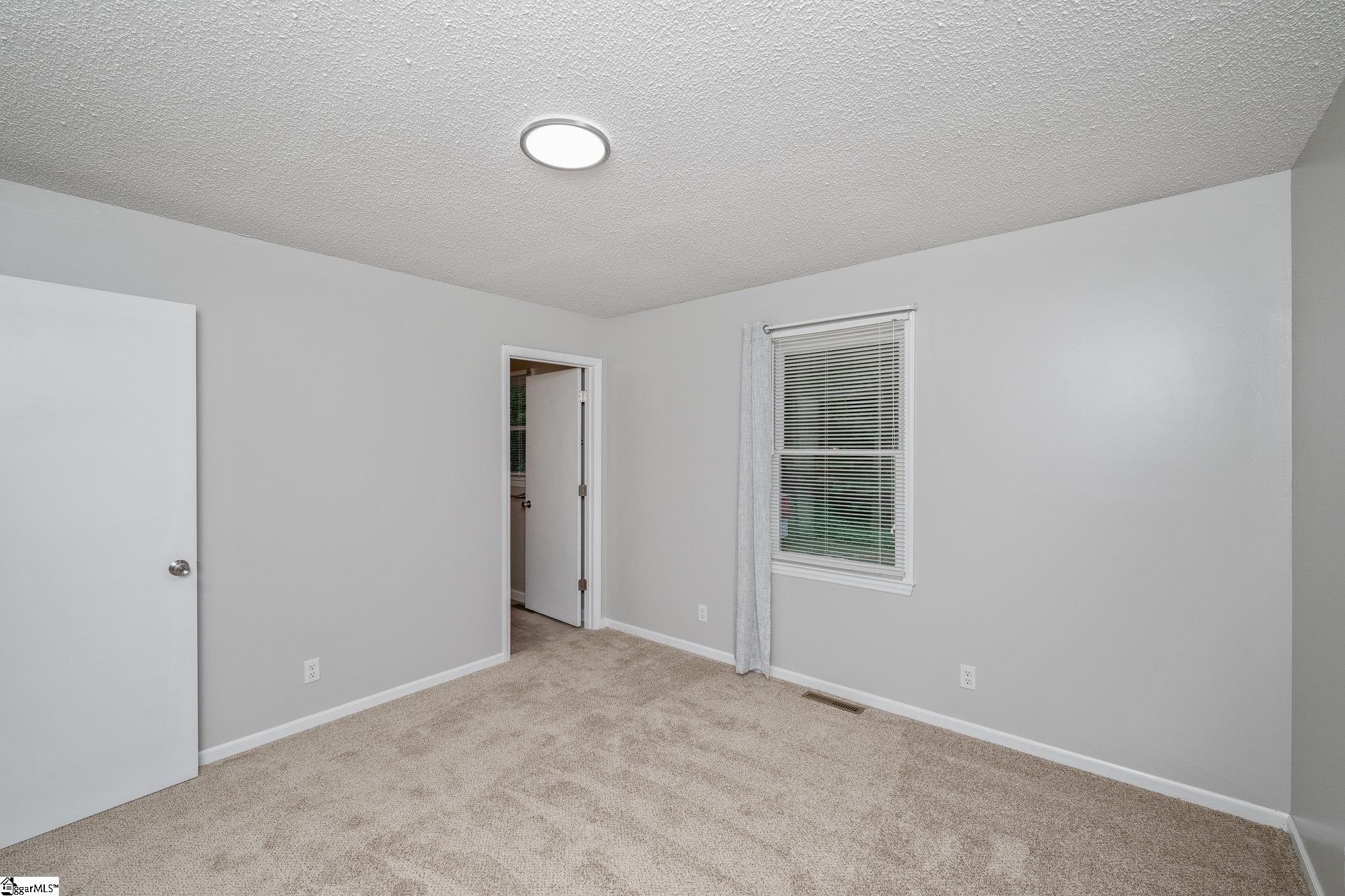 307 Lakeview, Laurens, South Carolina image 25