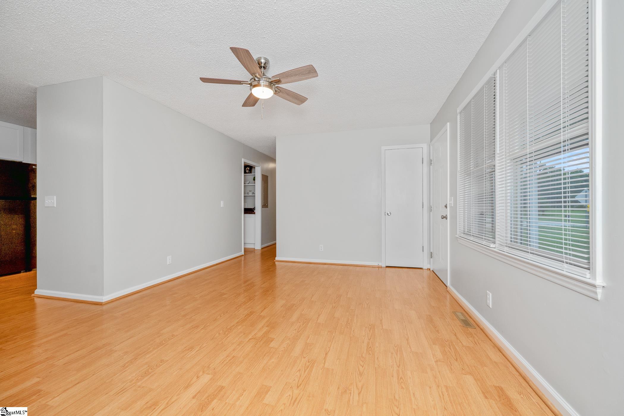 307 Lakeview, Laurens, South Carolina image 5