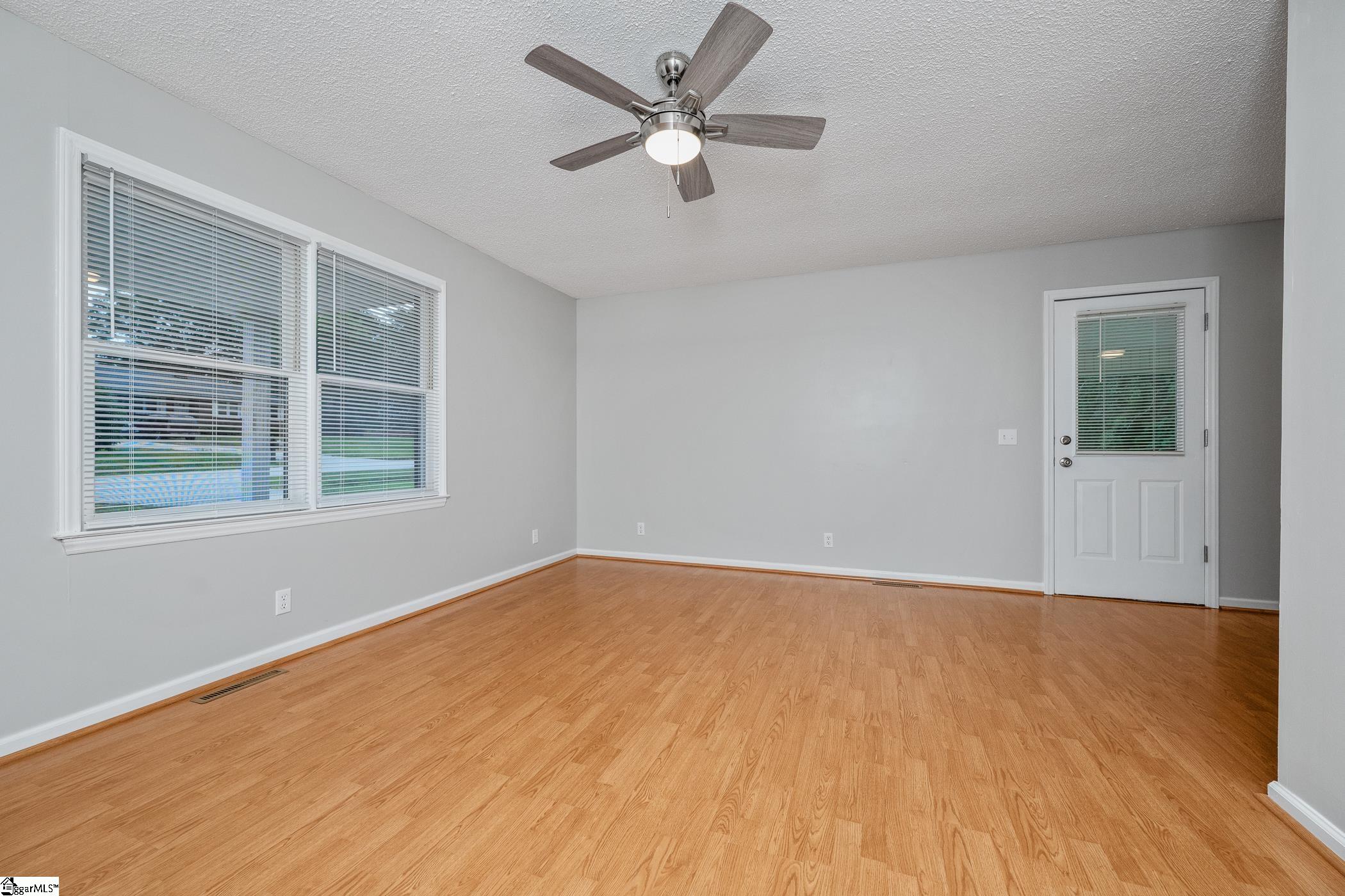 307 Lakeview, Laurens, South Carolina image 7