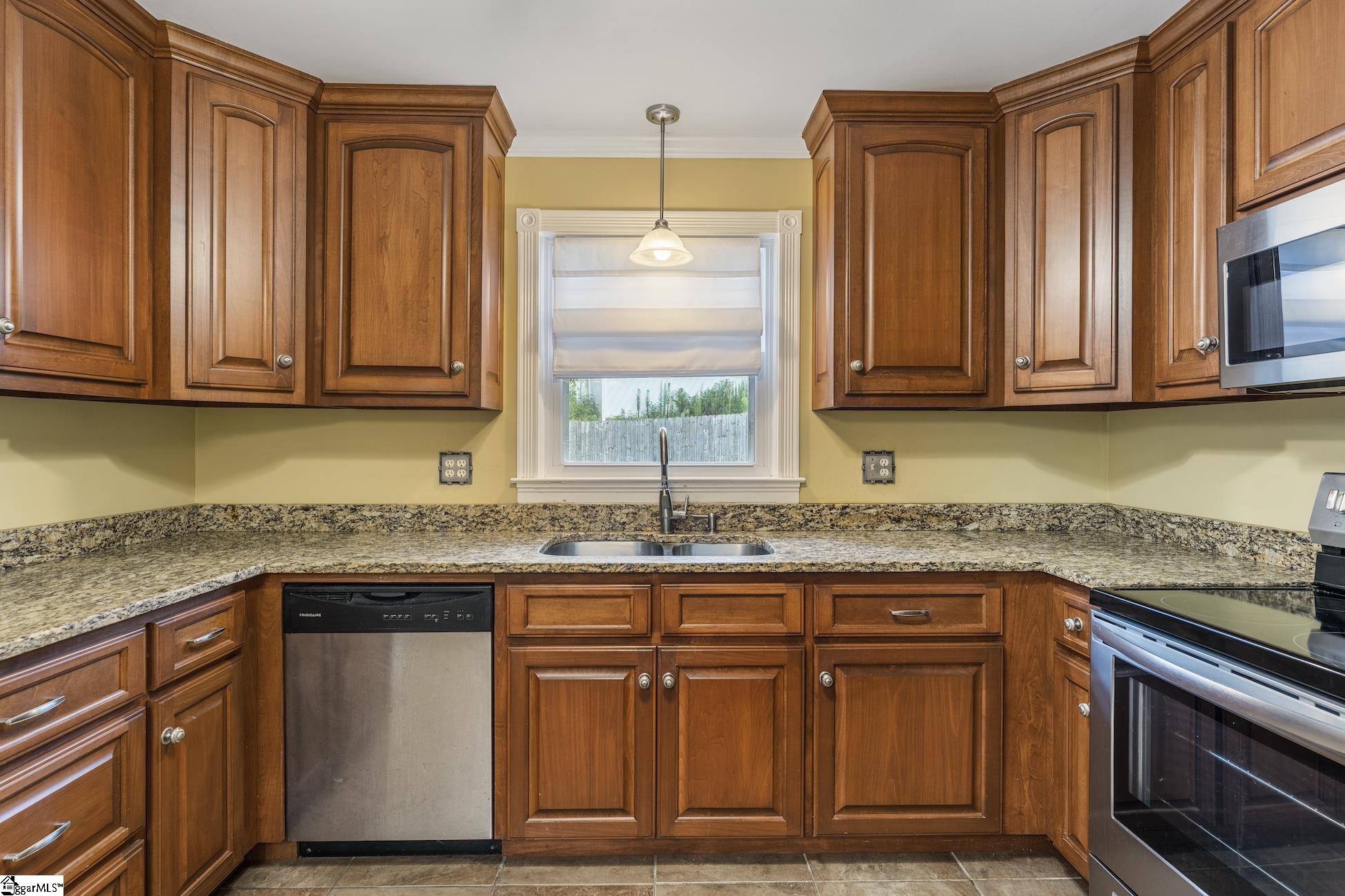 113 Carlton, Mauldin, South Carolina image 5