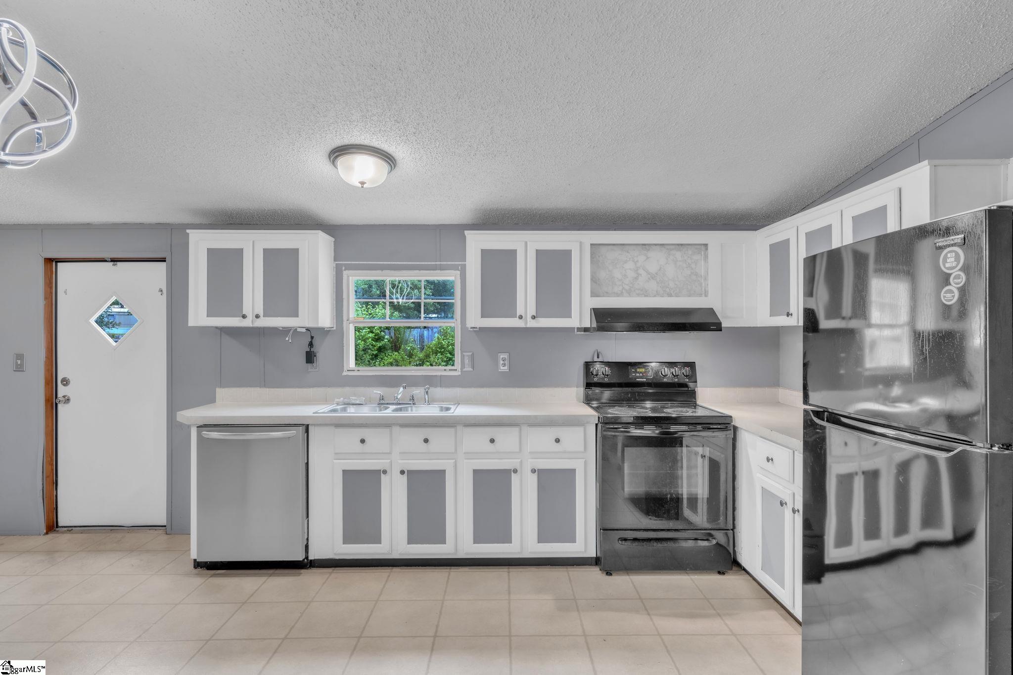 205 Chevy Chase, Pelzer, South Carolina image 5