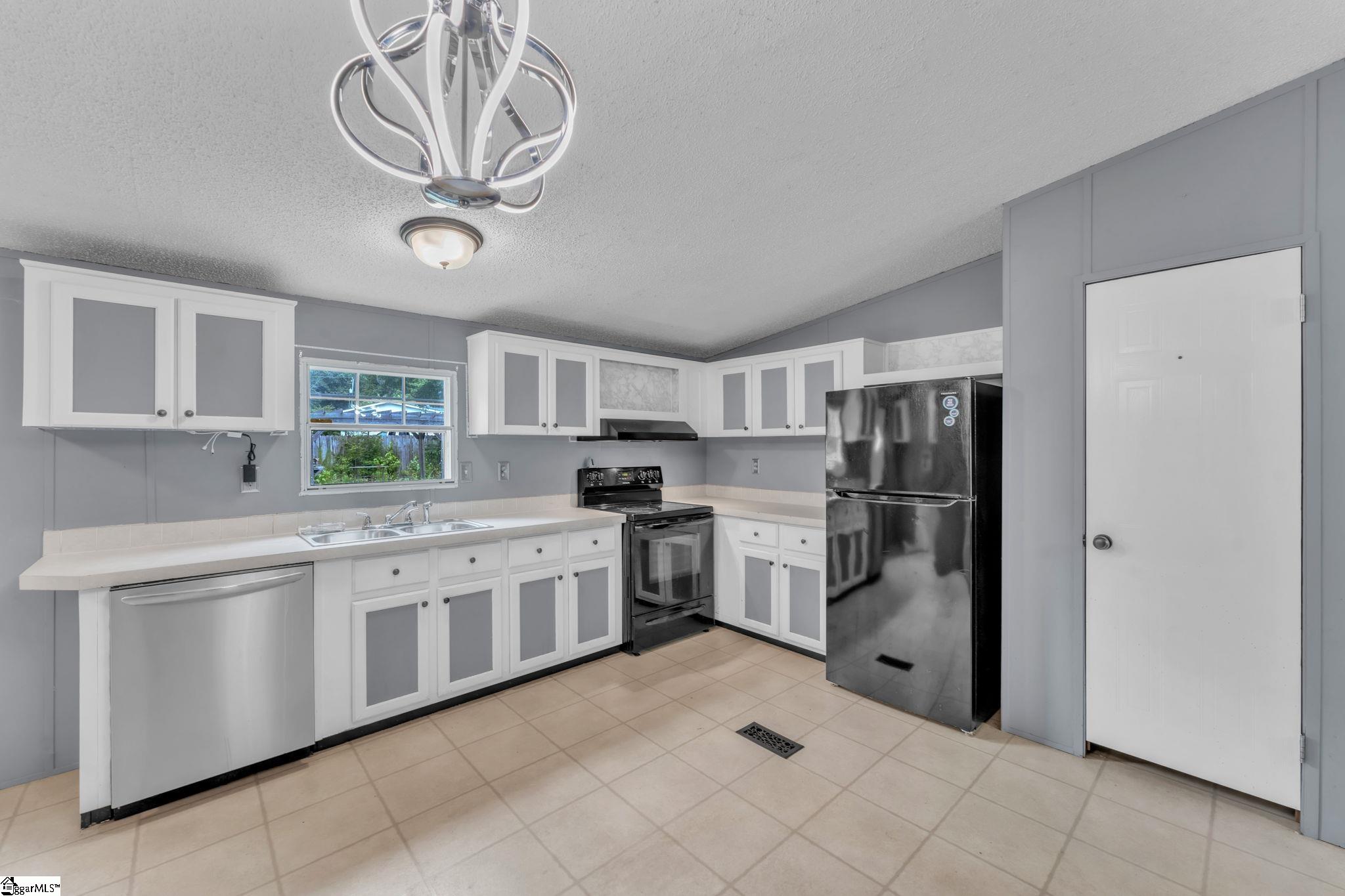 205 Chevy Chase, Pelzer, South Carolina image 6