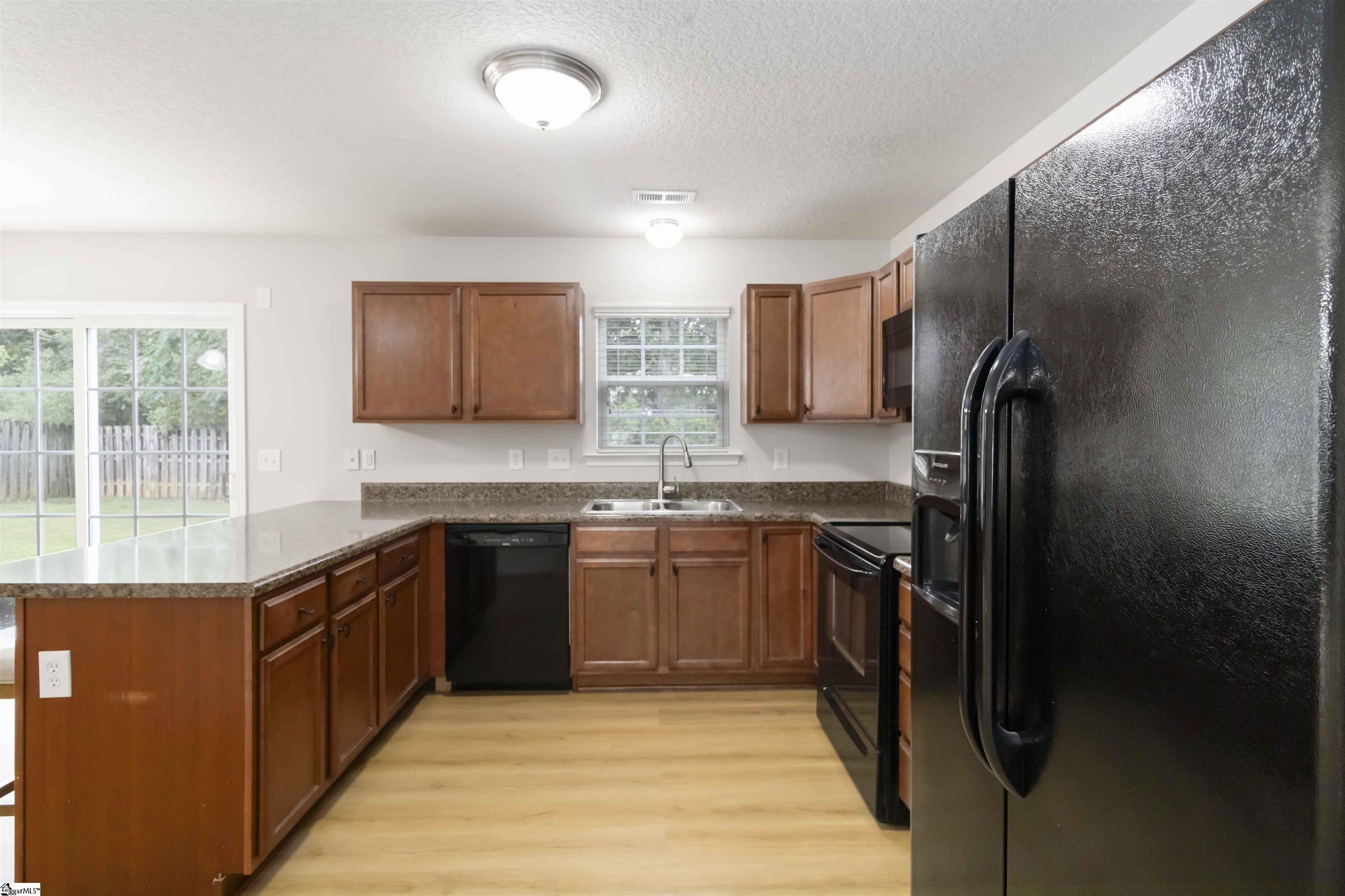 19 Tigris, Greenville, South Carolina image 13