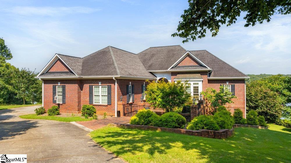 104 E Peninsula, Laurens, South Carolina image 1